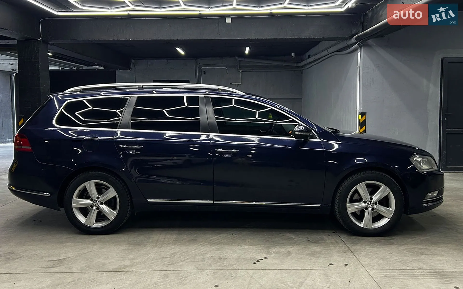 2011 Volkswagen Passat - мініатюра 10