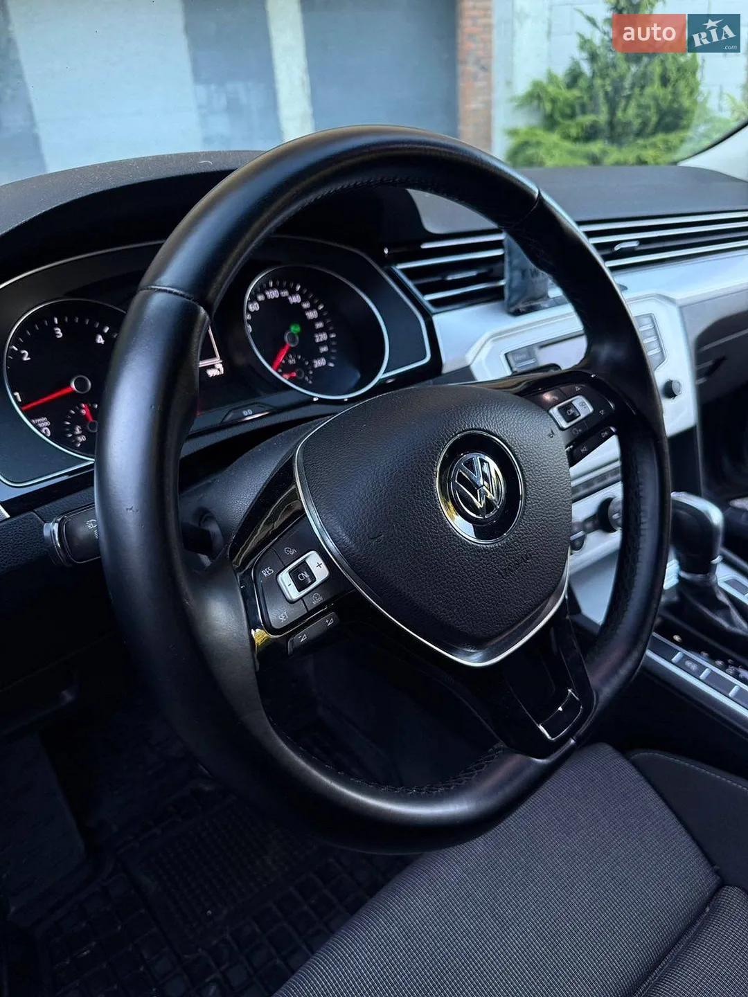 2015 Volkswagen Passat - мініатюра 41