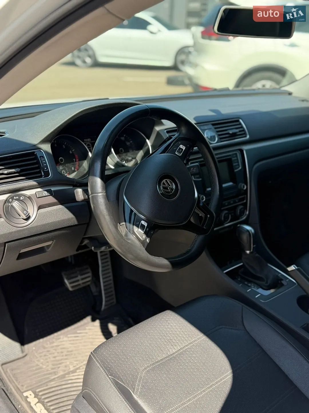 2016 Volkswagen Passat - мініатюра 13
