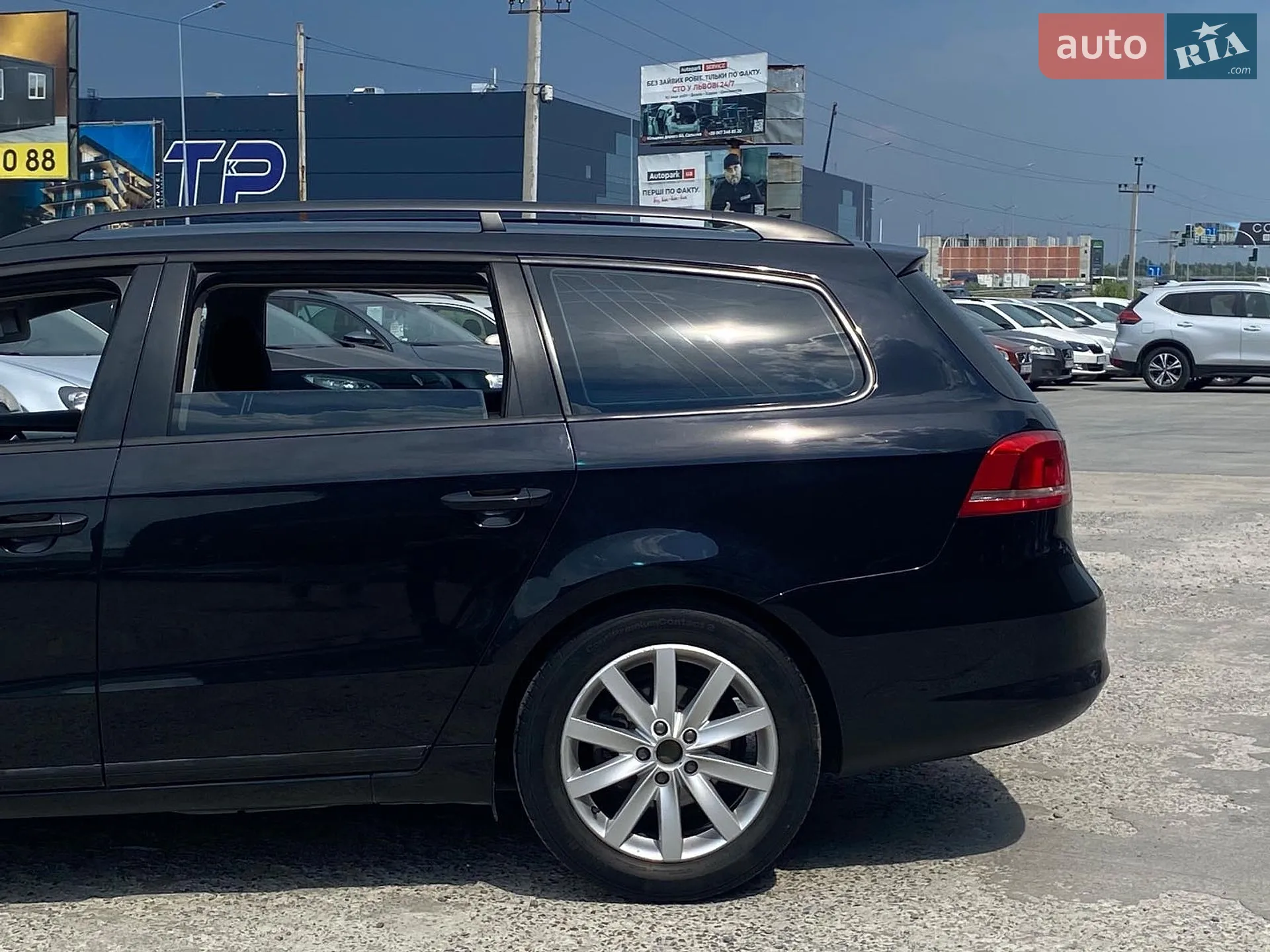 2013 Volkswagen Passat - мініатюра 3