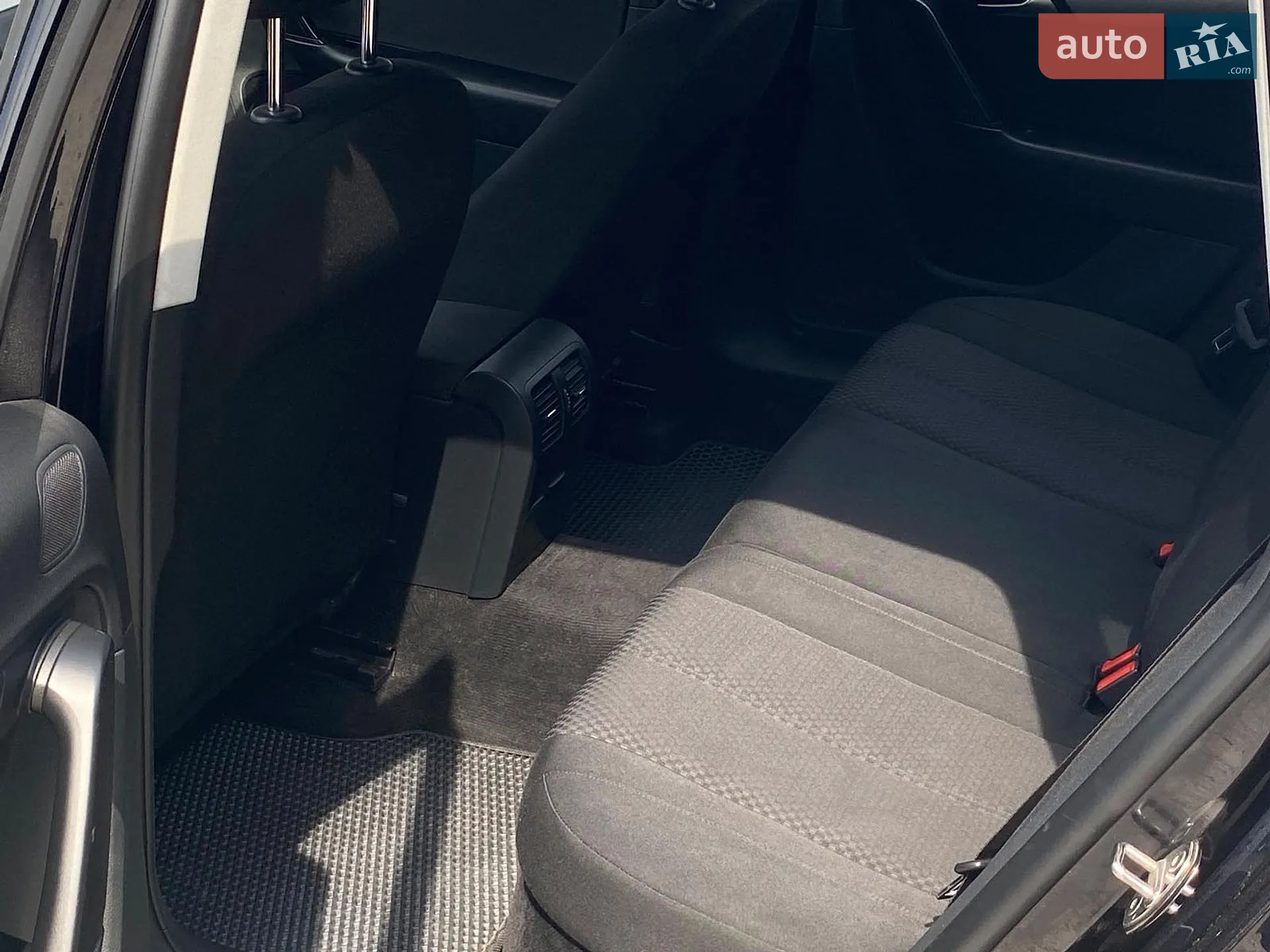 2013 Volkswagen Passat - мініатюра 18
