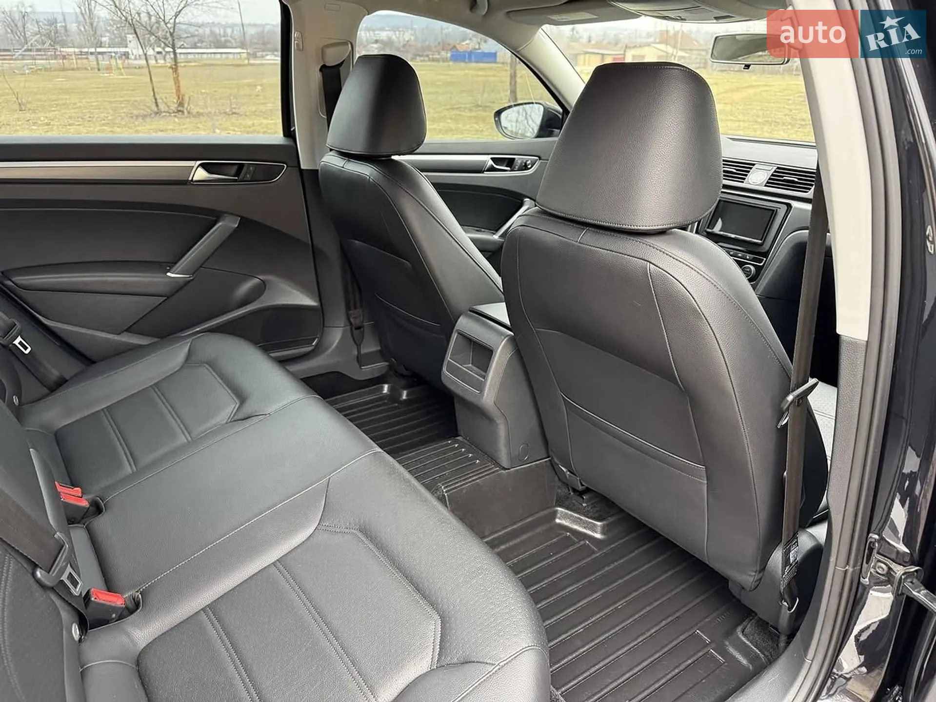 2016 Volkswagen Passat - мініатюра 15