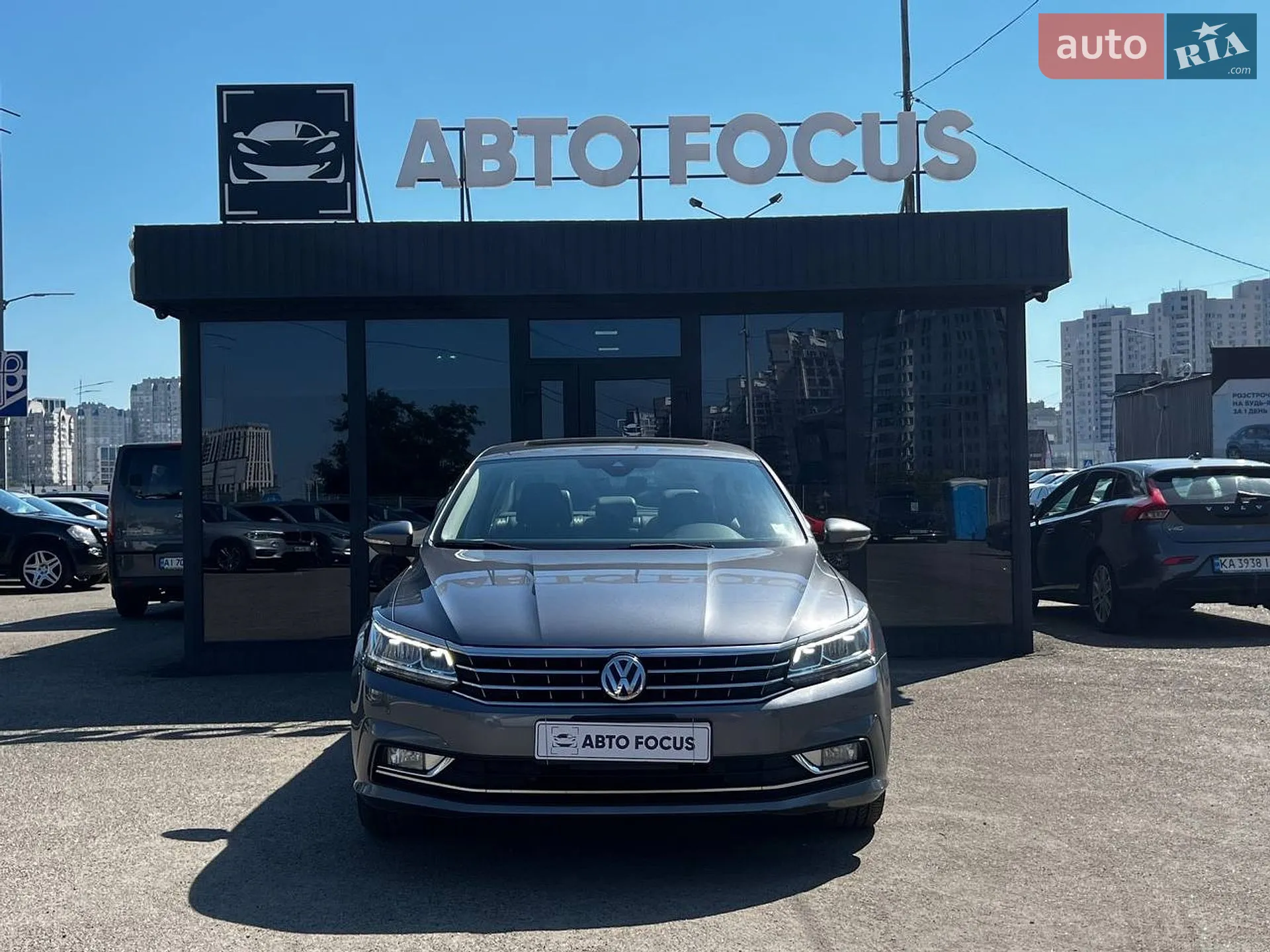 2017 Volkswagen Passat - мініатюра 3