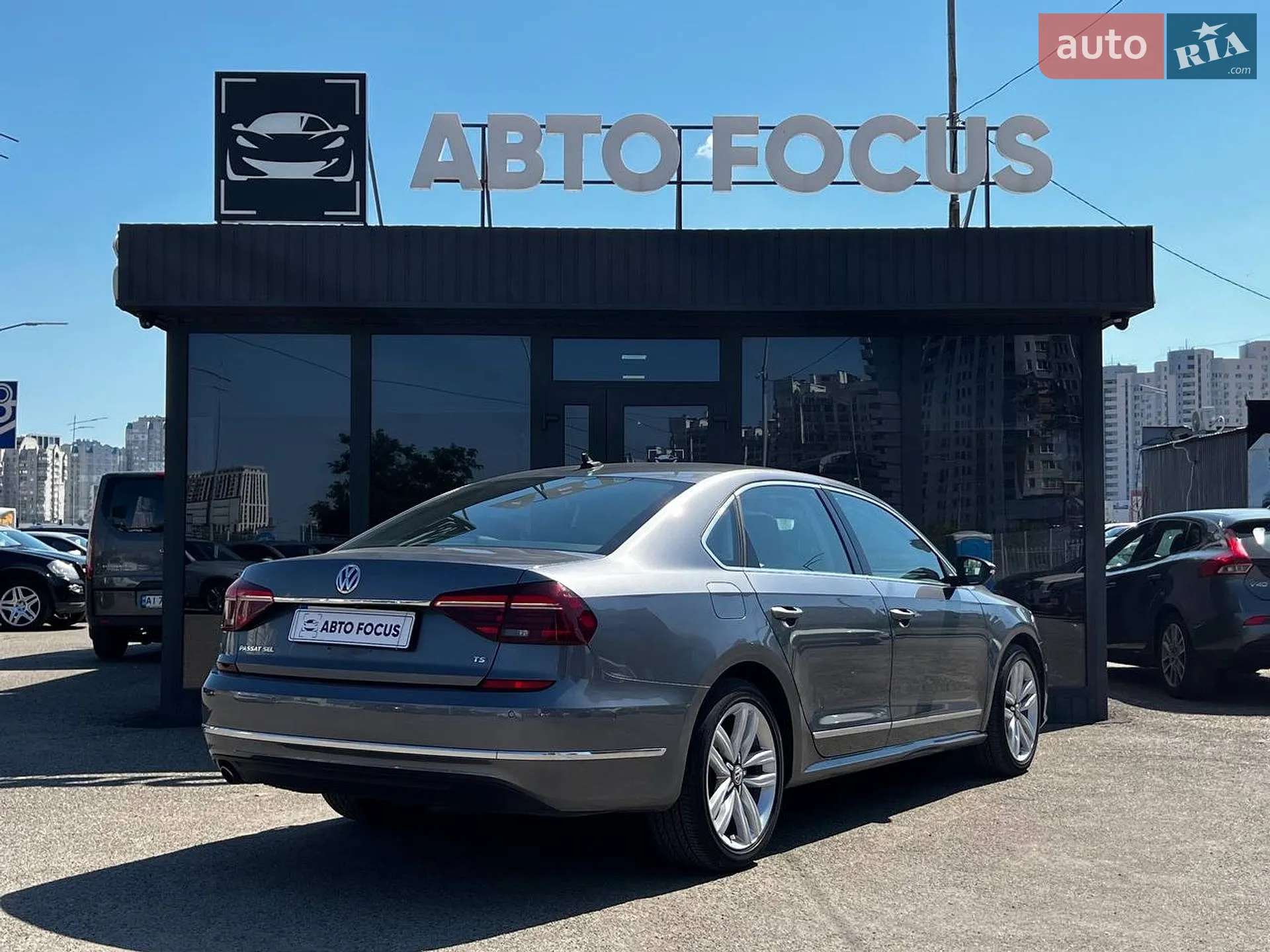 2017 Volkswagen Passat - мініатюра 8
