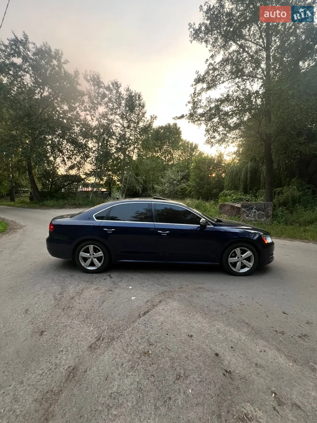 2011 Volkswagen Passat - мініатюра 4