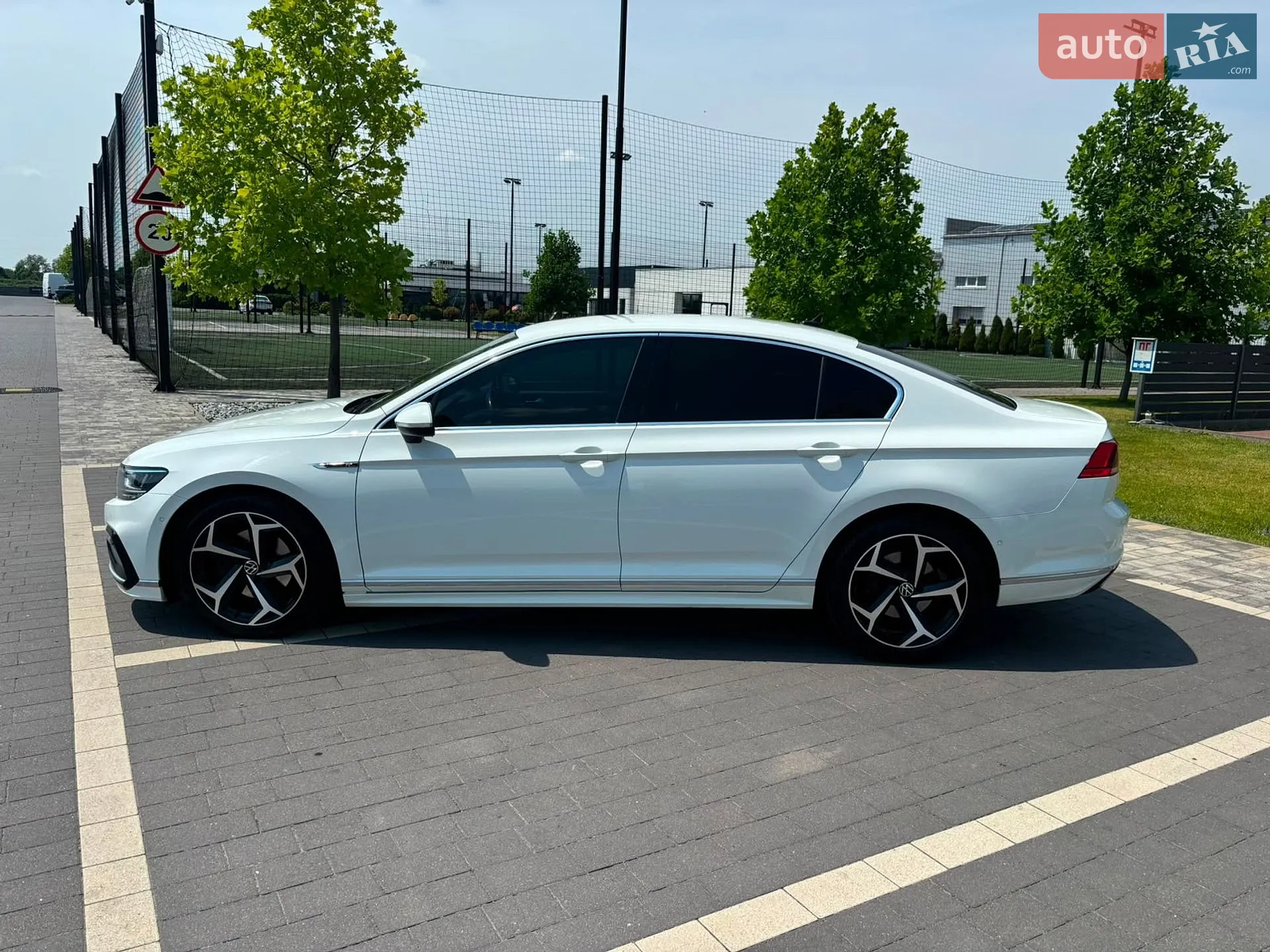 2021 Volkswagen Passat - мініатюра 19
