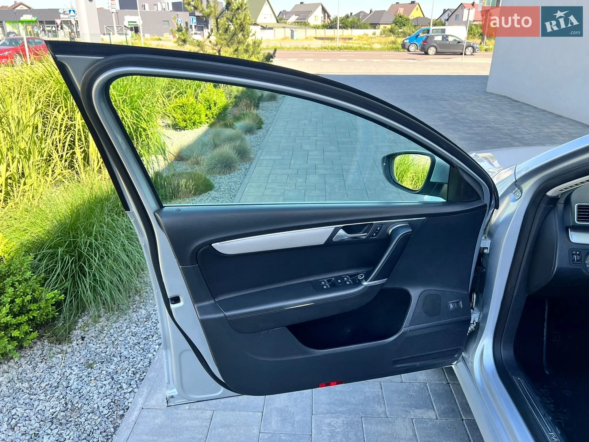 2011 Volkswagen Passat - мініатюра 15