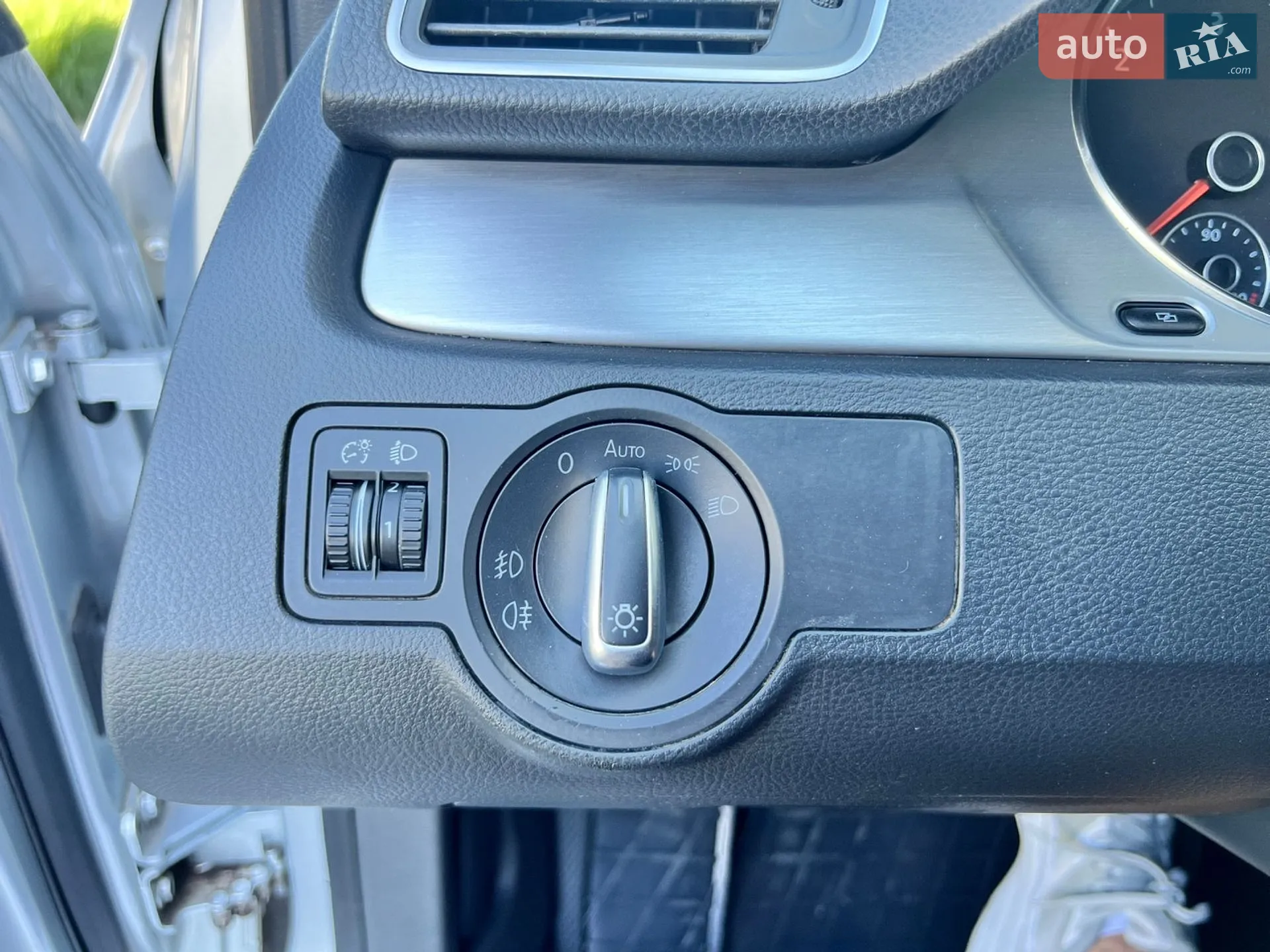 2011 Volkswagen Passat - мініатюра 22