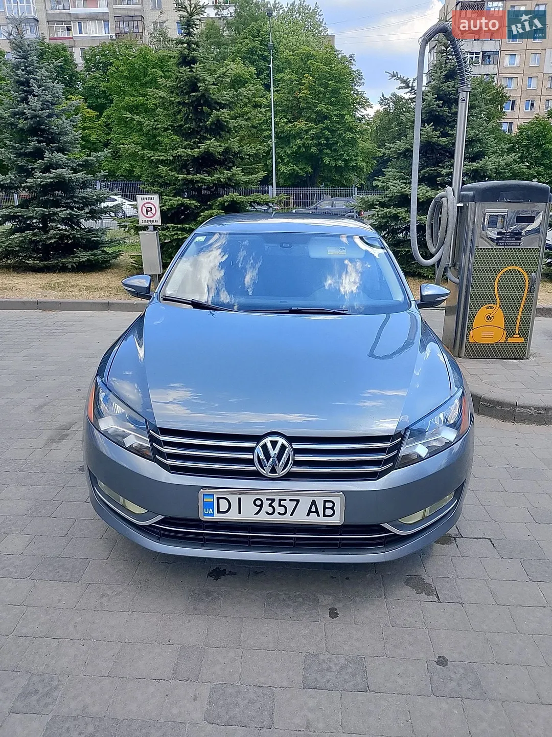 2011 Volkswagen Passat - мініатюра 3