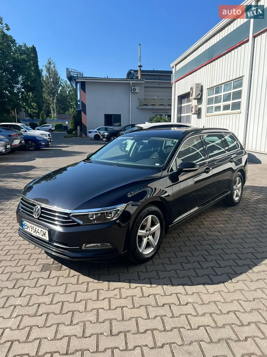 2017 Volkswagen Passat - фото 1