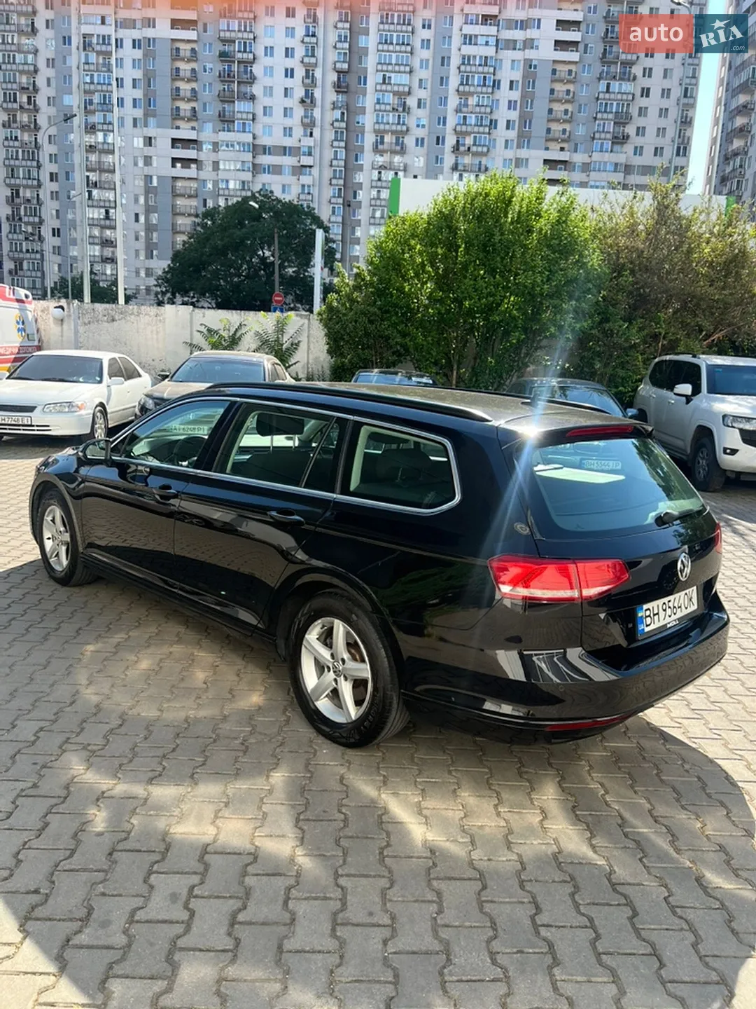 2017 Volkswagen Passat - мініатюра 6