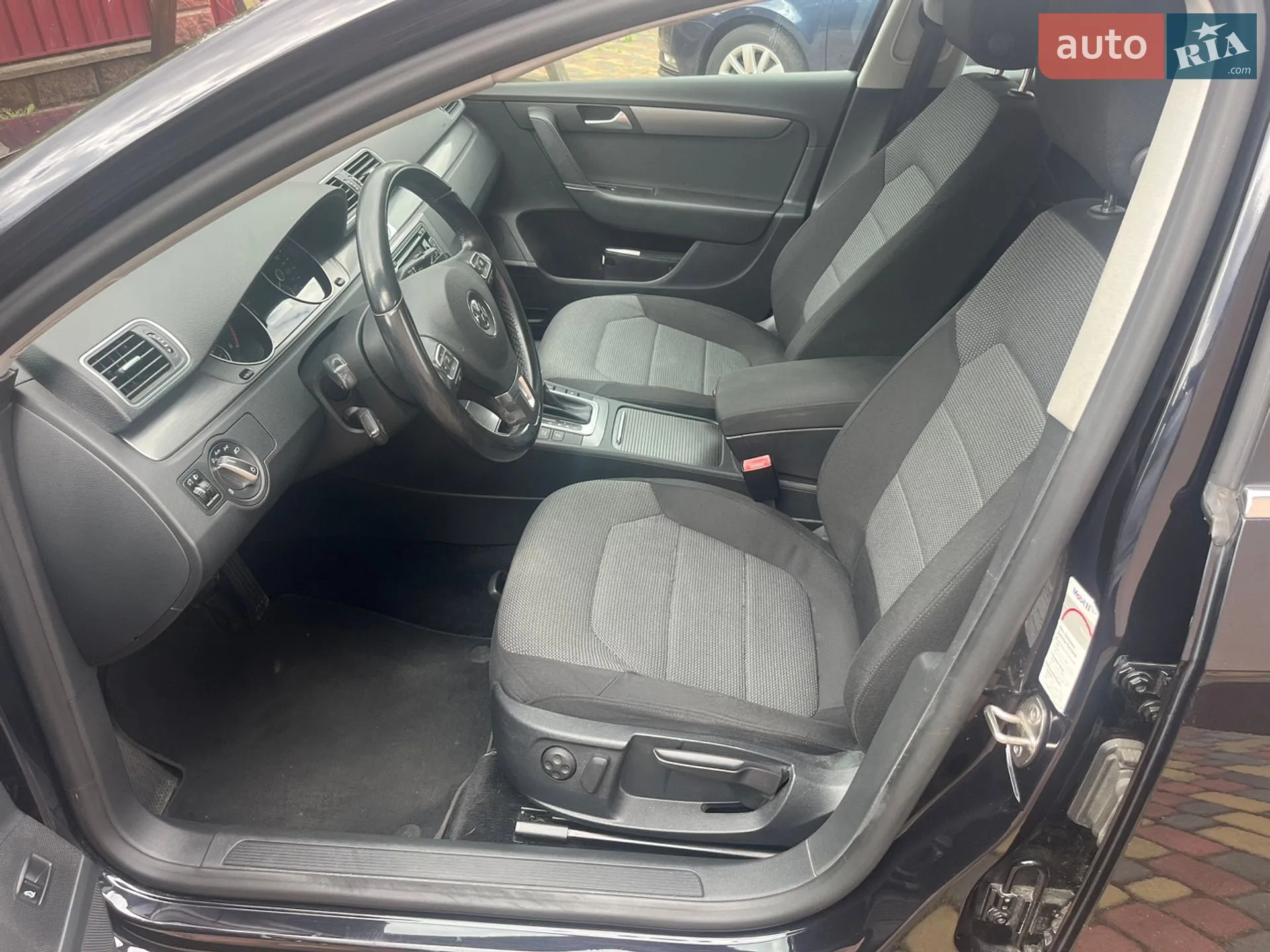 2013 Volkswagen Passat - мініатюра 11