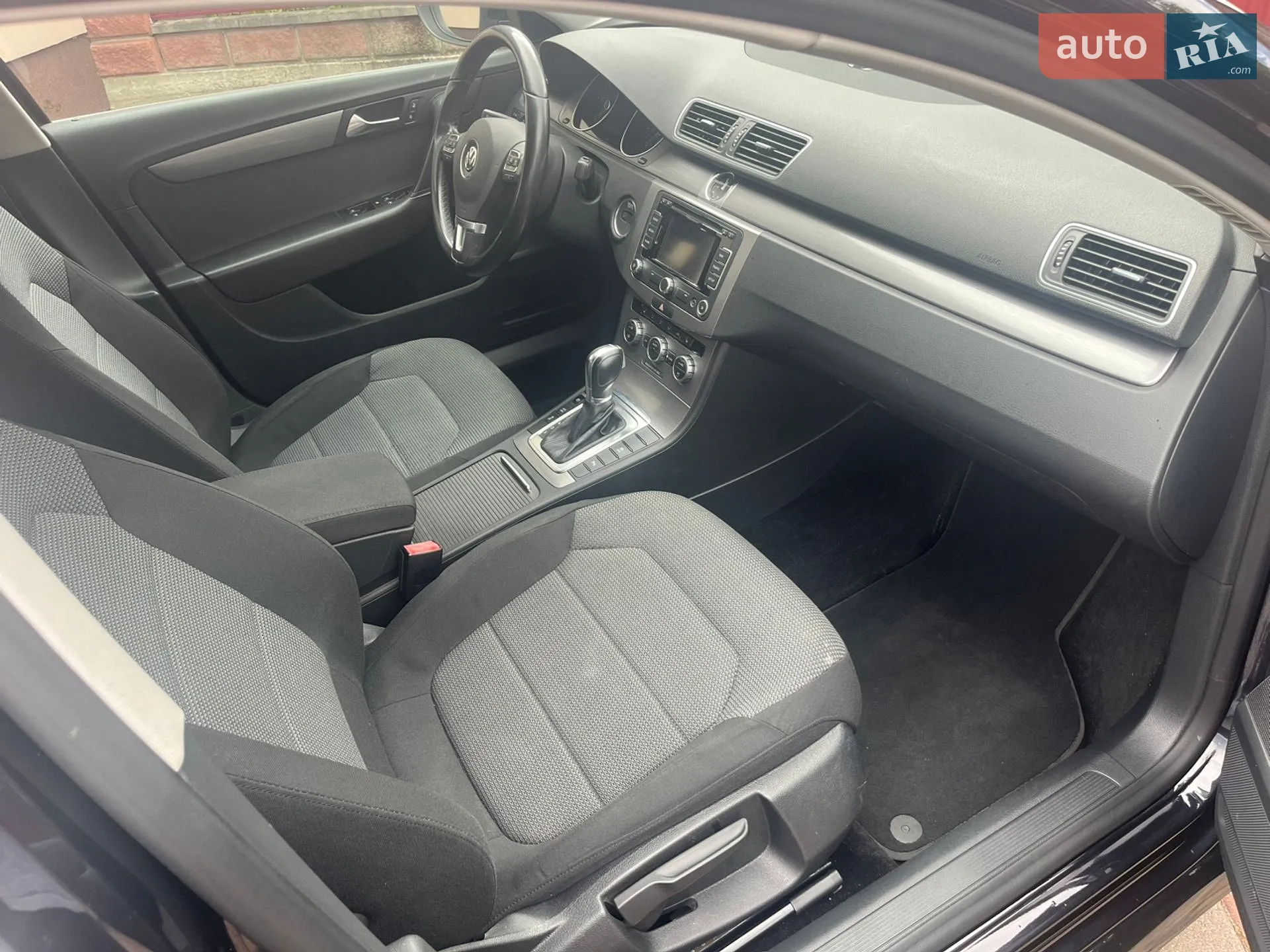 2013 Volkswagen Passat - мініатюра 16