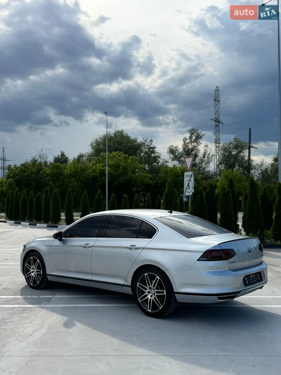 2015 Volkswagen Passat - мініатюра 11