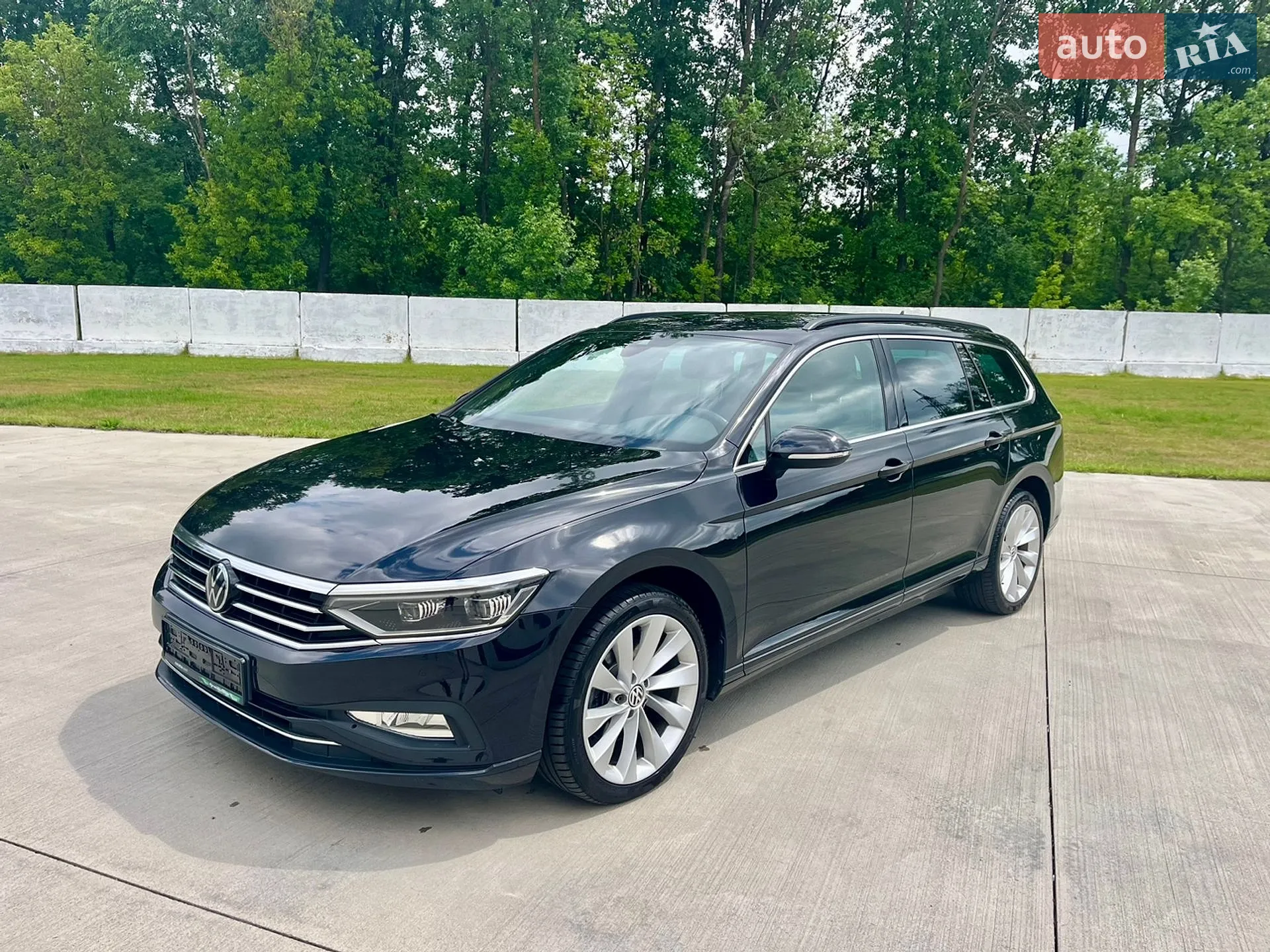 2022 Volkswagen Passat - мініатюра 3