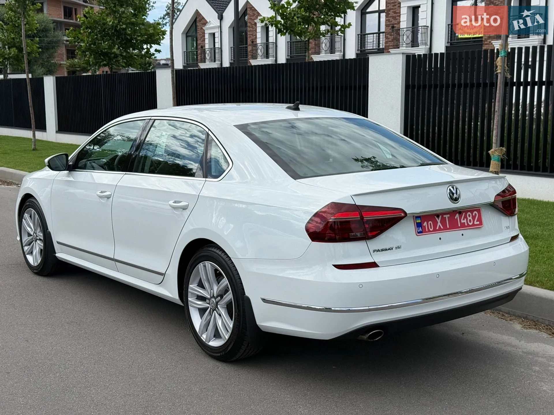 2016 Volkswagen Passat - мініатюра 5