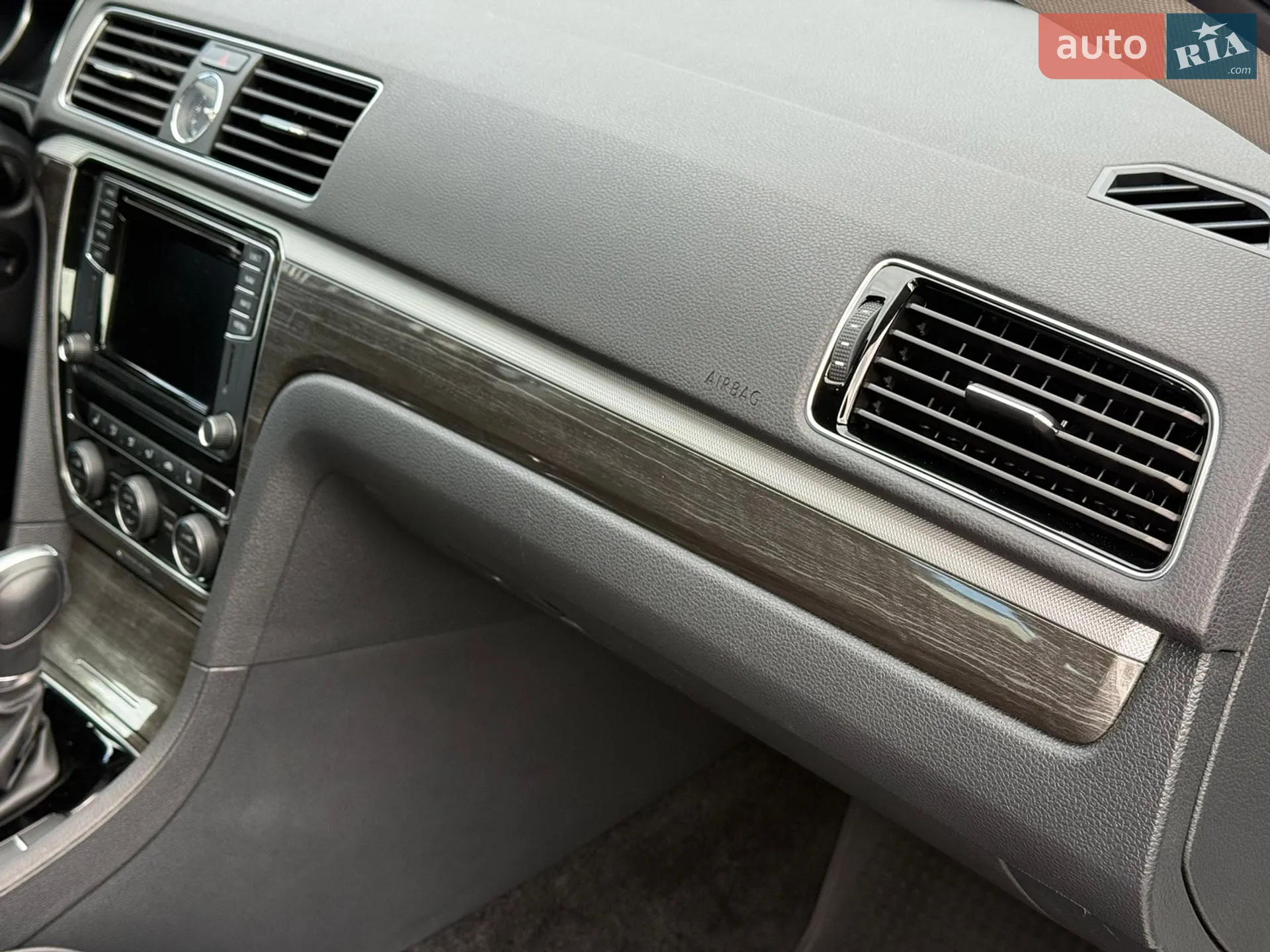2016 Volkswagen Passat - мініатюра 22