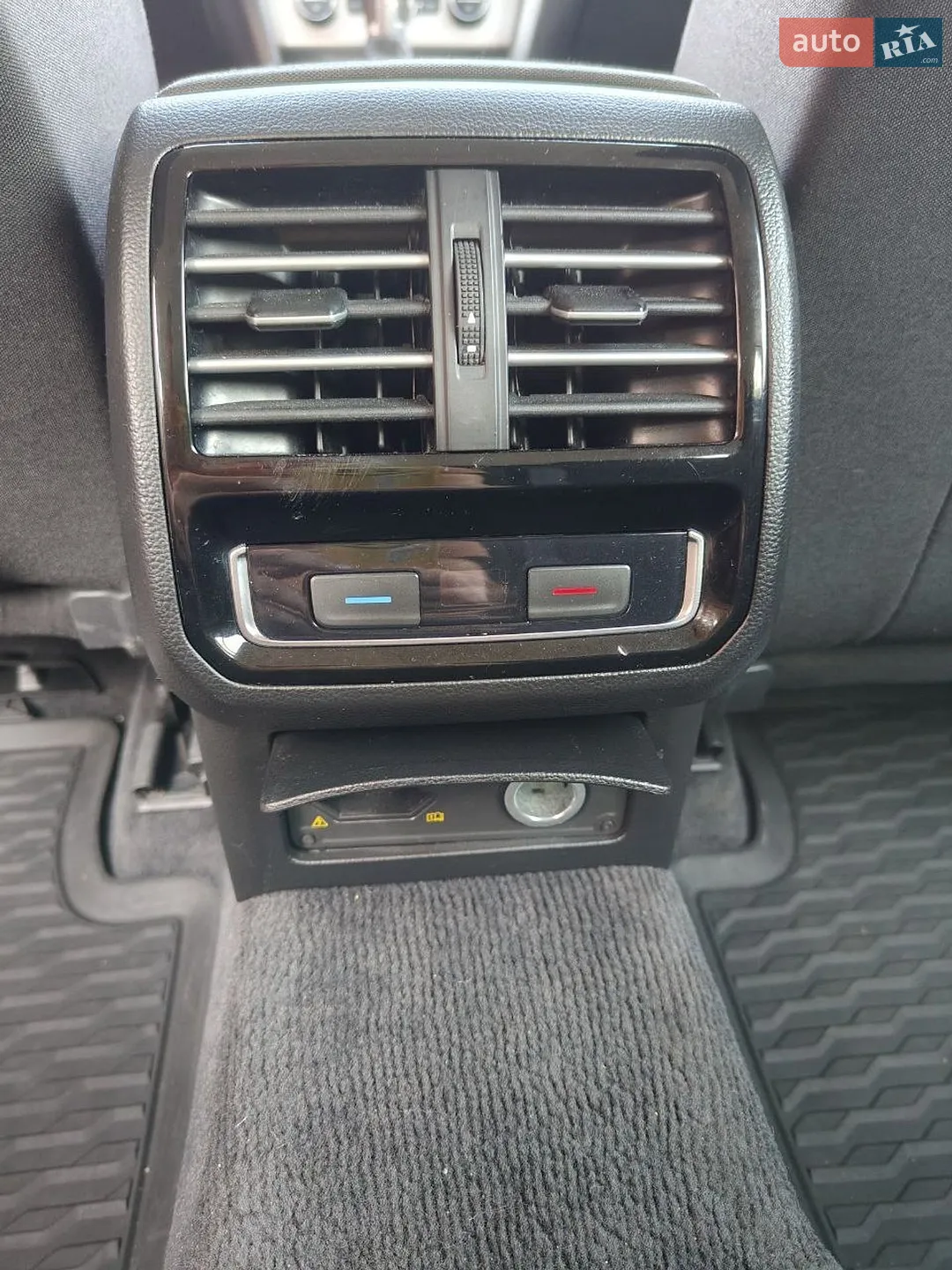 2016 Volkswagen Passat - мініатюра 27