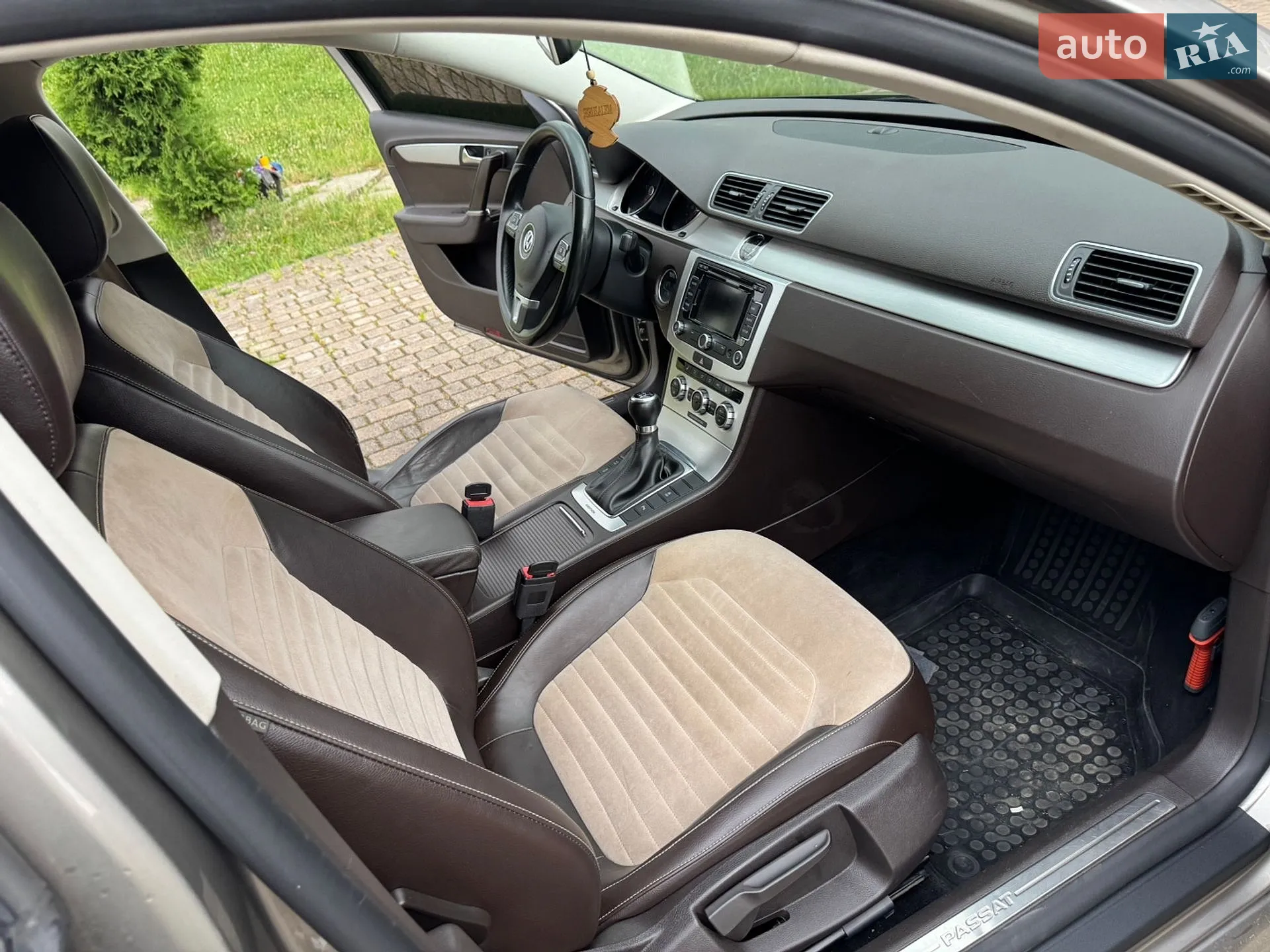 2011 Volkswagen Passat - мініатюра 20