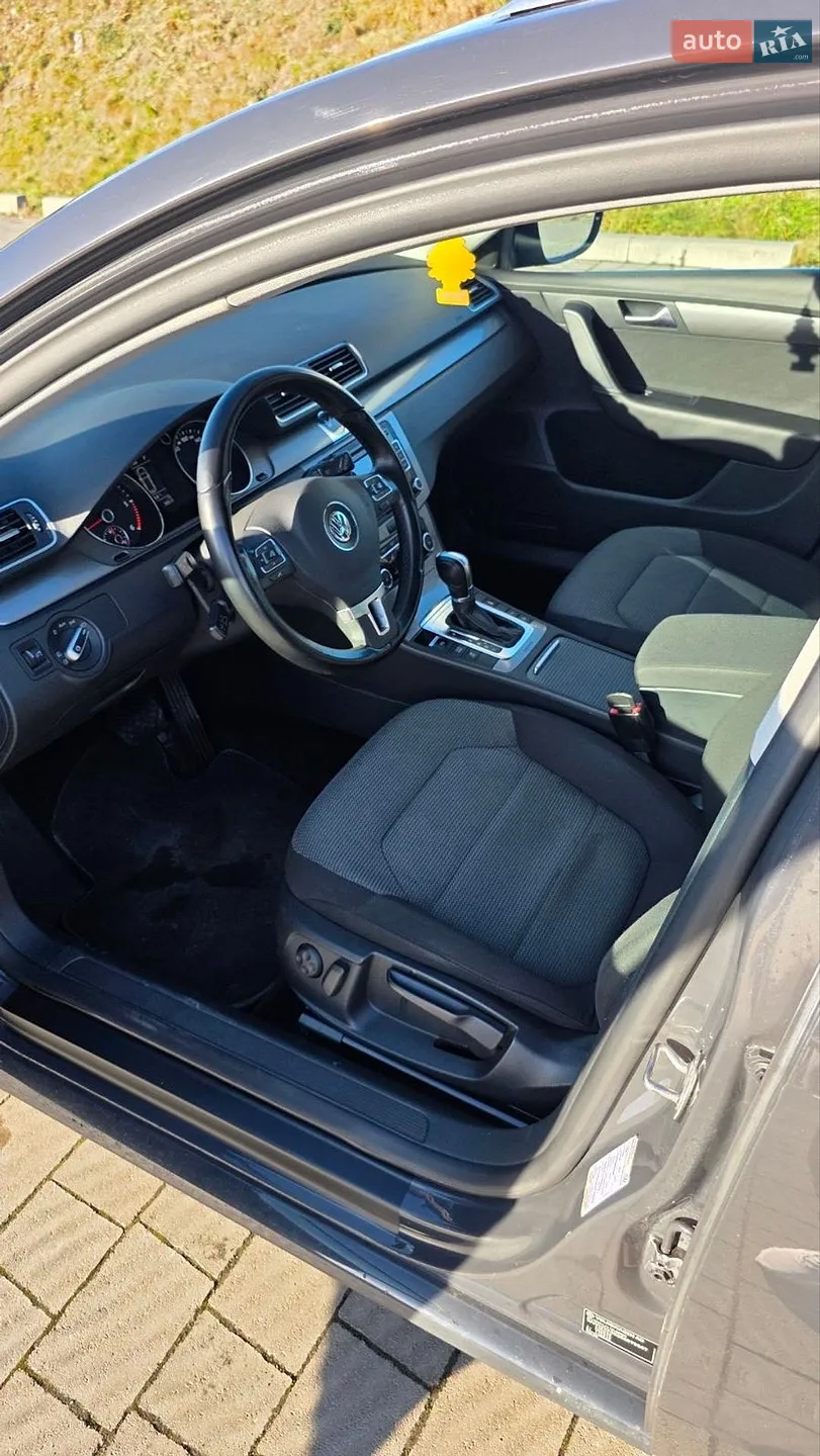 2011 Volkswagen Passat - мініатюра 6