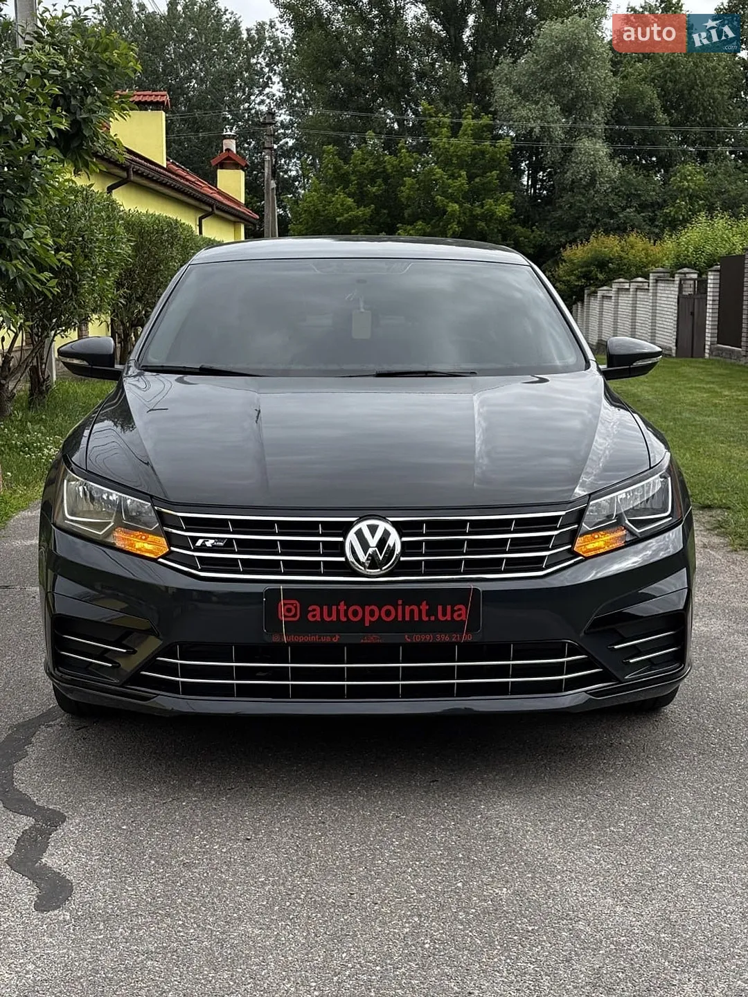 2016 Volkswagen Passat - мініатюра 2