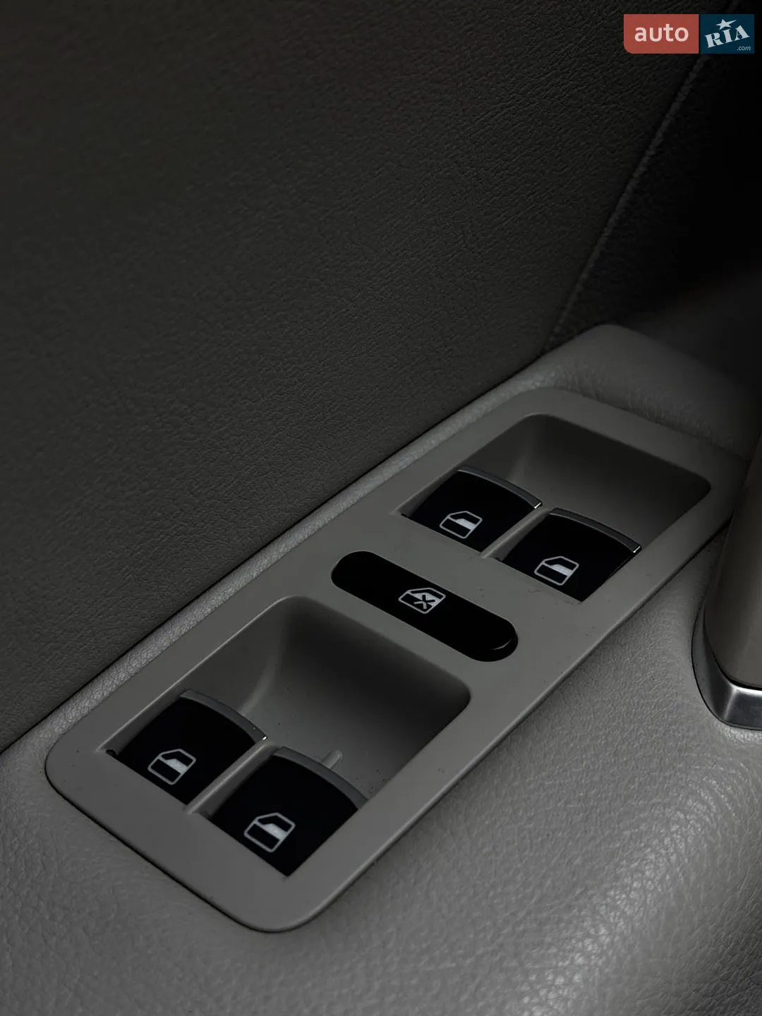 2016 Volkswagen Passat - мініатюра 27