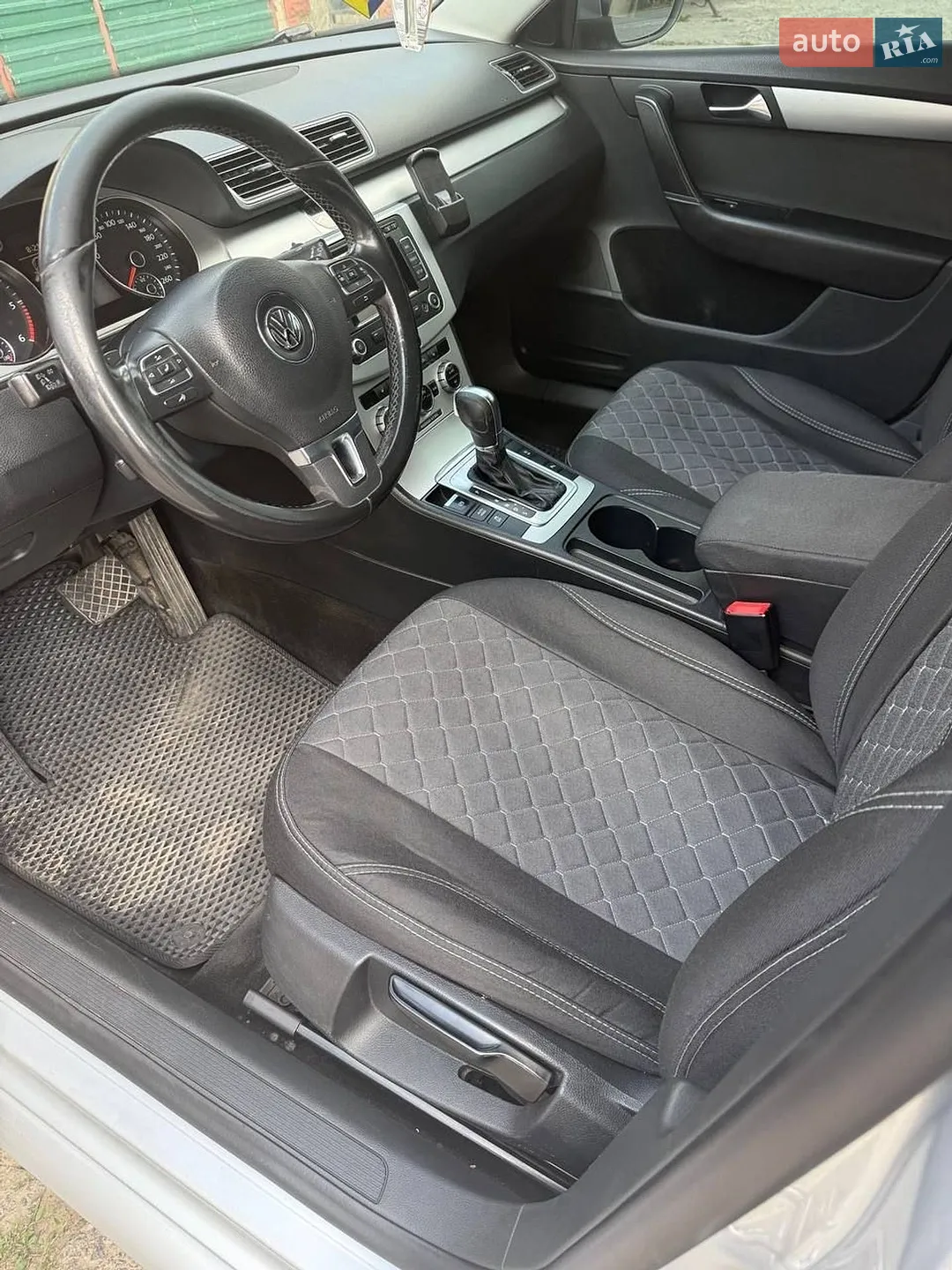2013 Volkswagen Passat - мініатюра 9