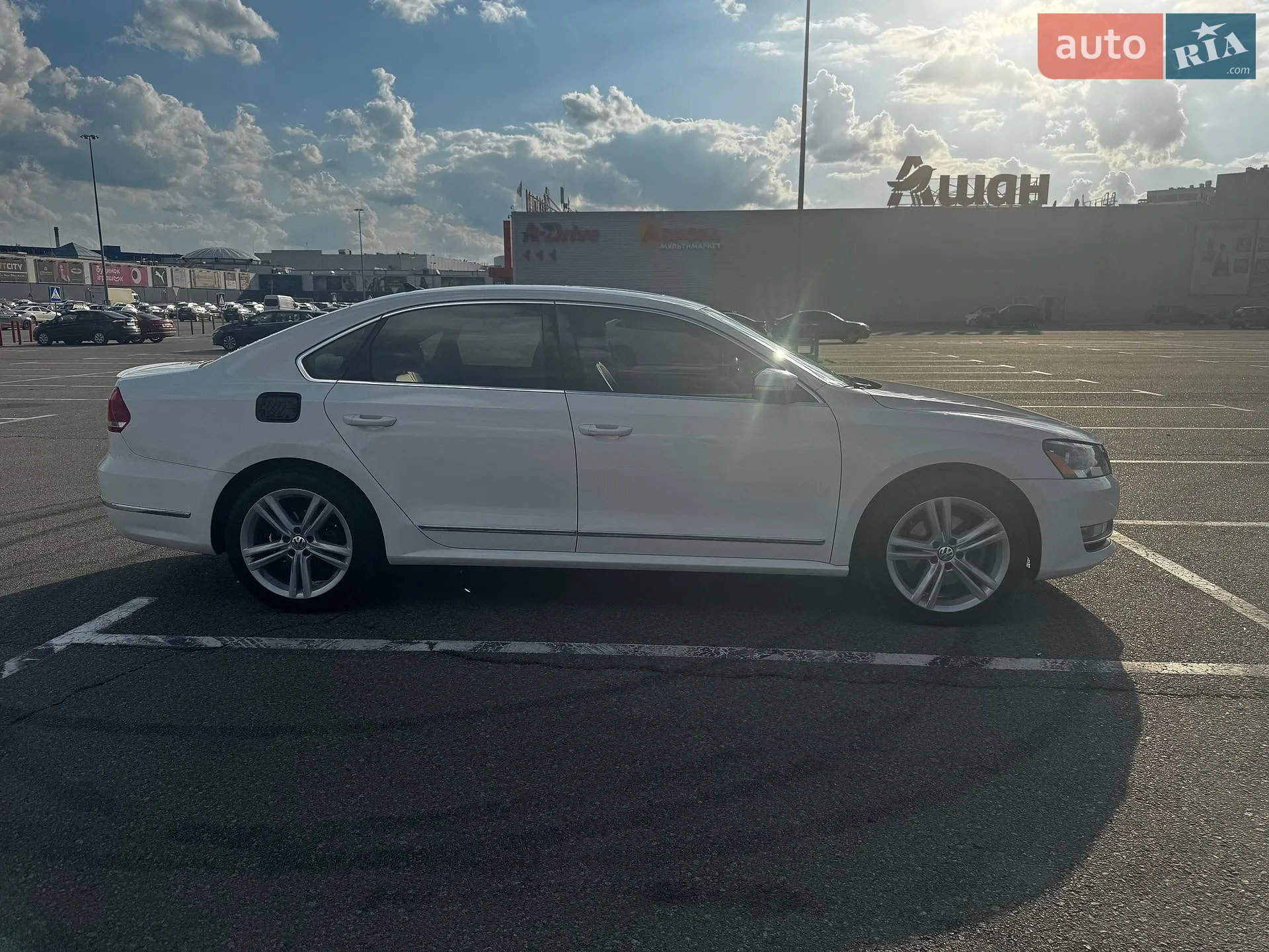 2015 Volkswagen Passat - мініатюра 5
