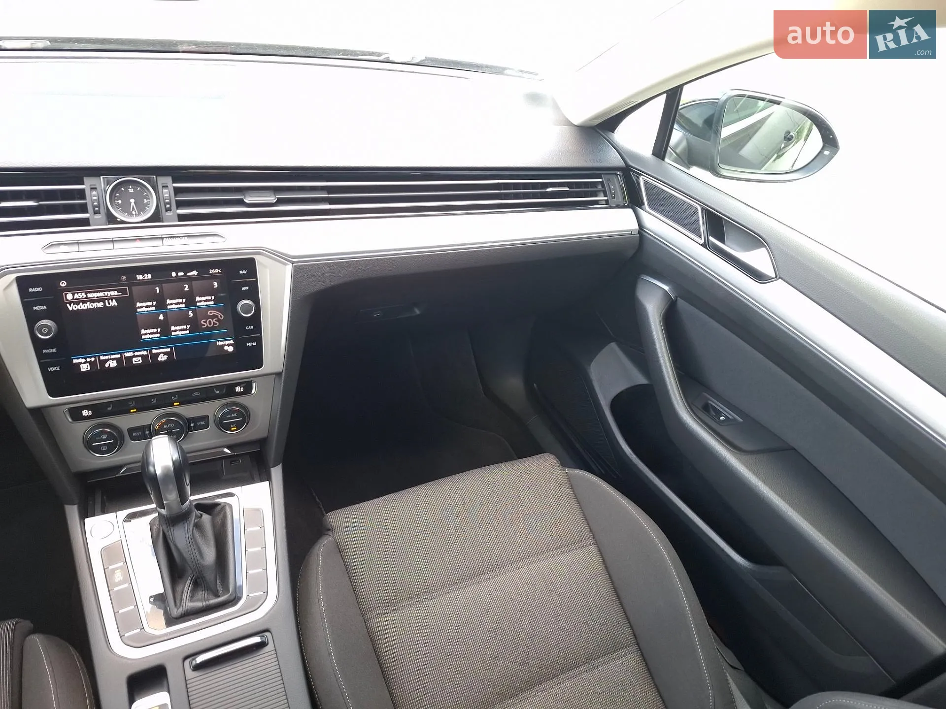 2018 Volkswagen Passat - мініатюра 16