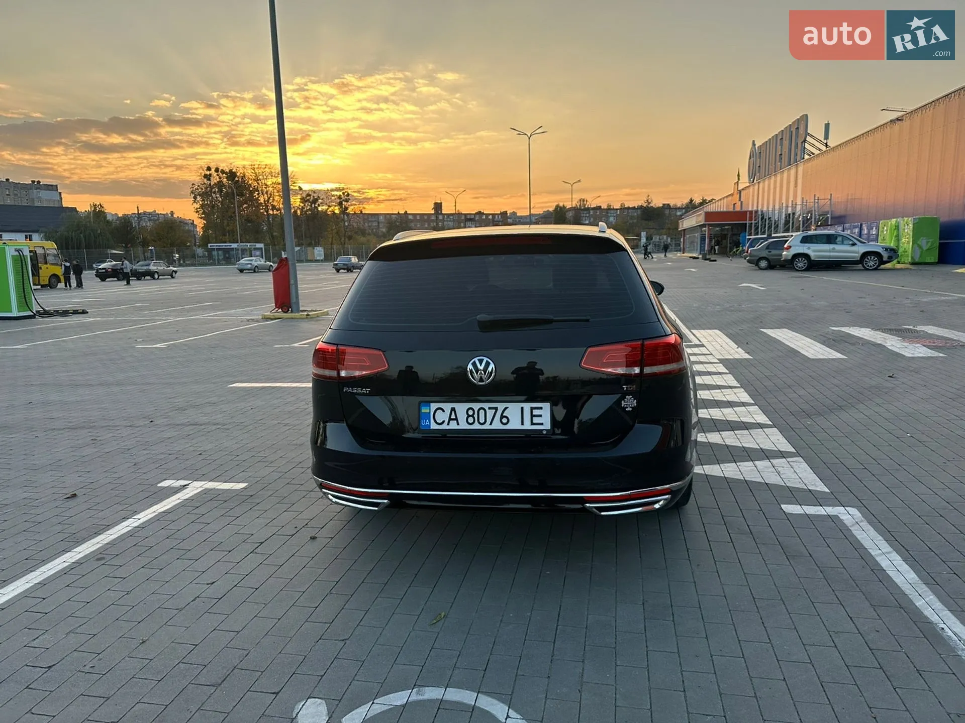 2017 Volkswagen Passat - мініатюра 6