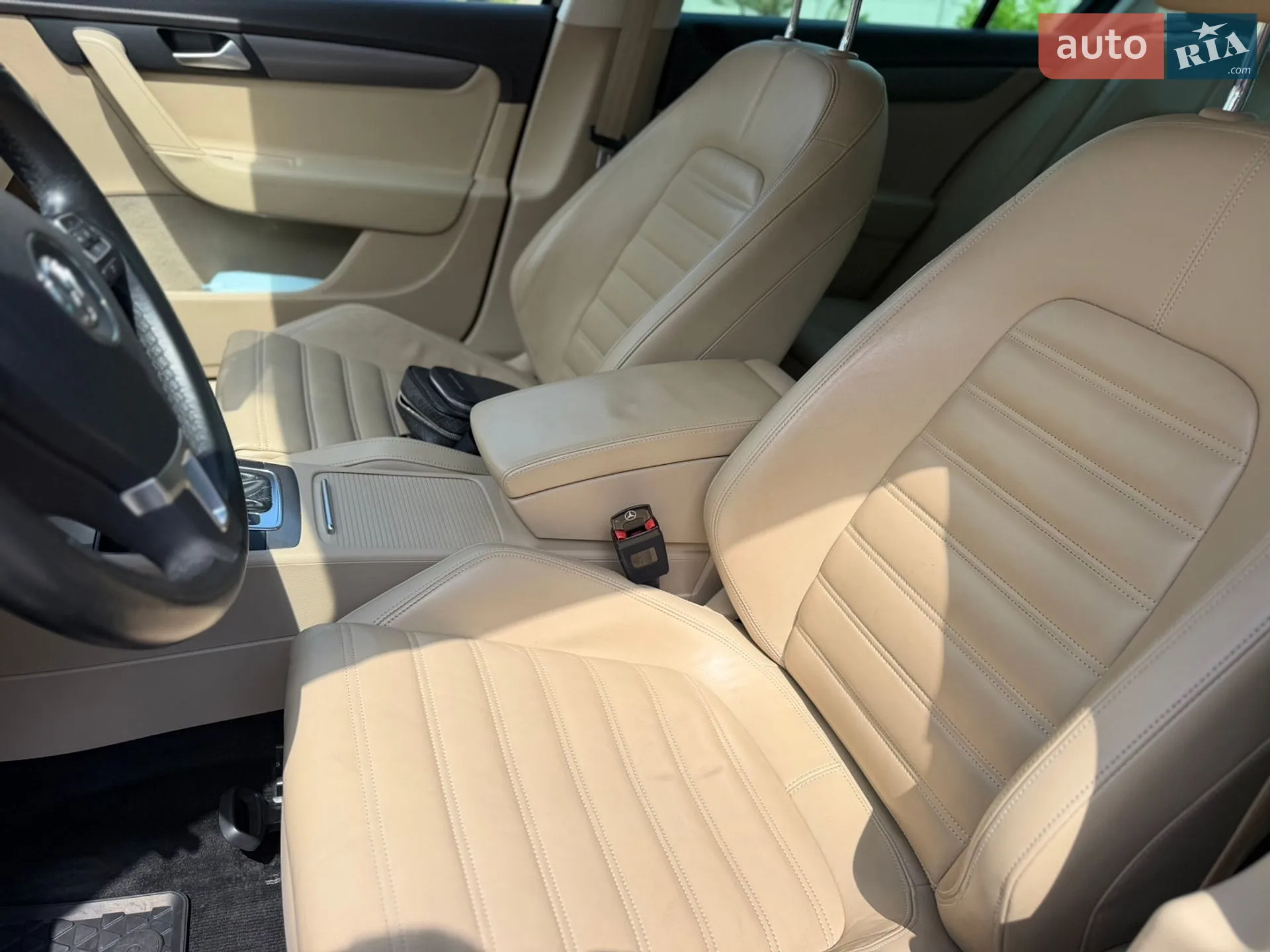 2012 Volkswagen Passat - мініатюра 21