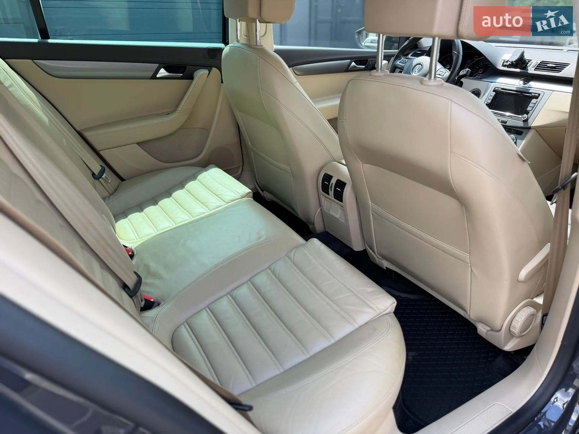 2012 Volkswagen Passat - мініатюра 26