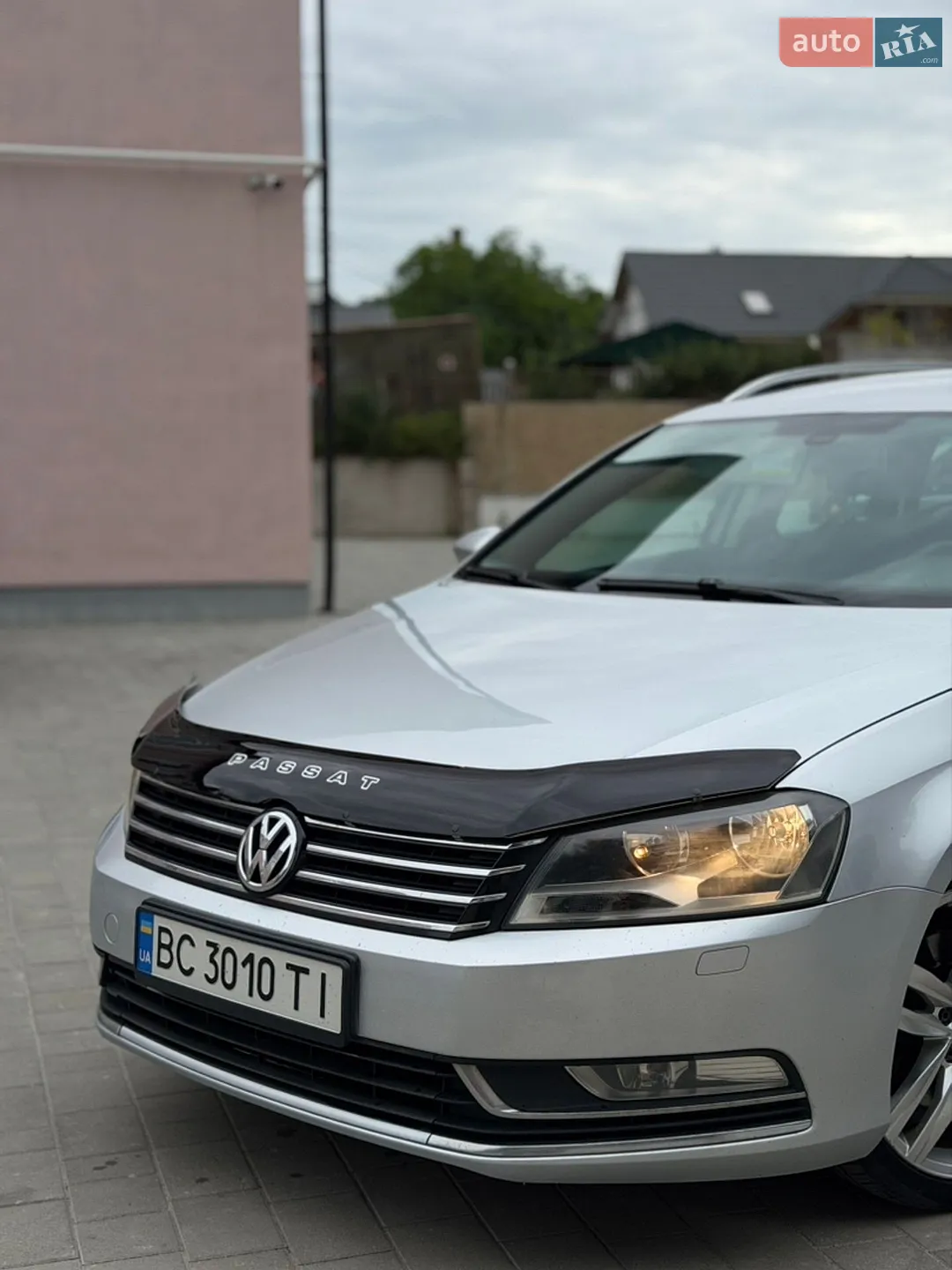 2010 Volkswagen Passat - мініатюра 13