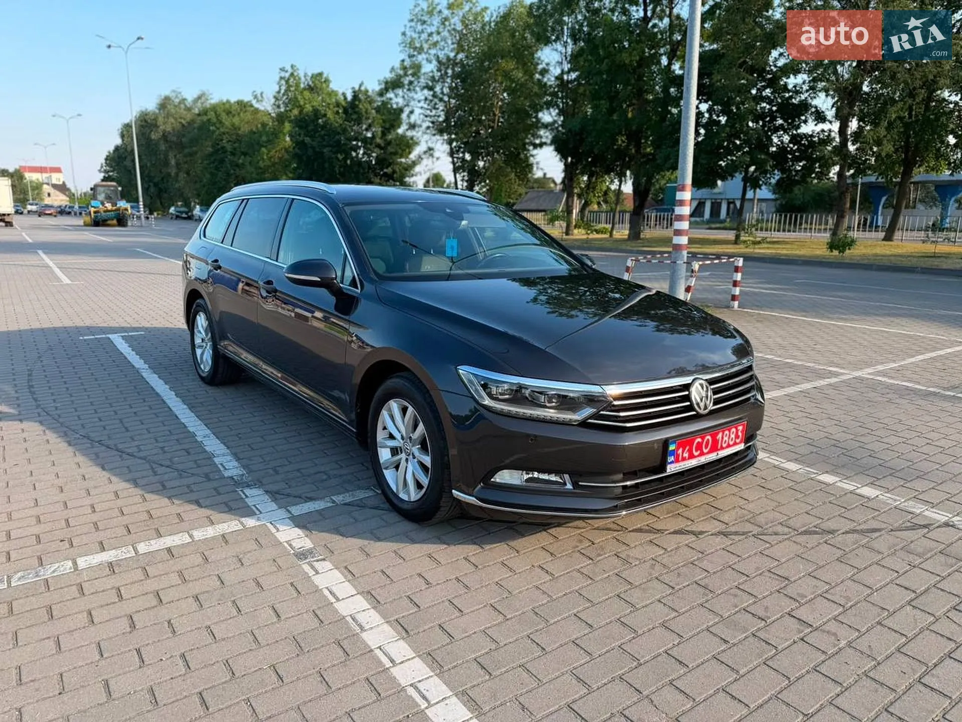 2018 Volkswagen Passat - фото 1