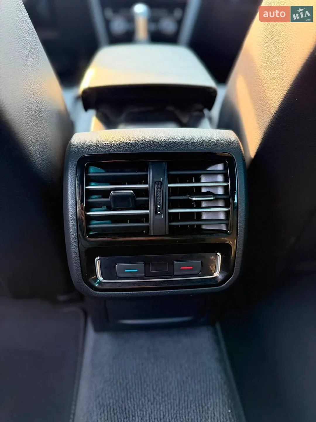 2018 Volkswagen Passat - мініатюра 42