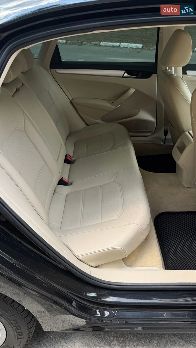 2012 Volkswagen Passat - мініатюра 6
