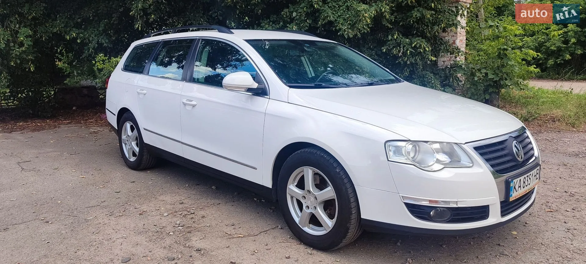 2010 Volkswagen Passat - фото 1