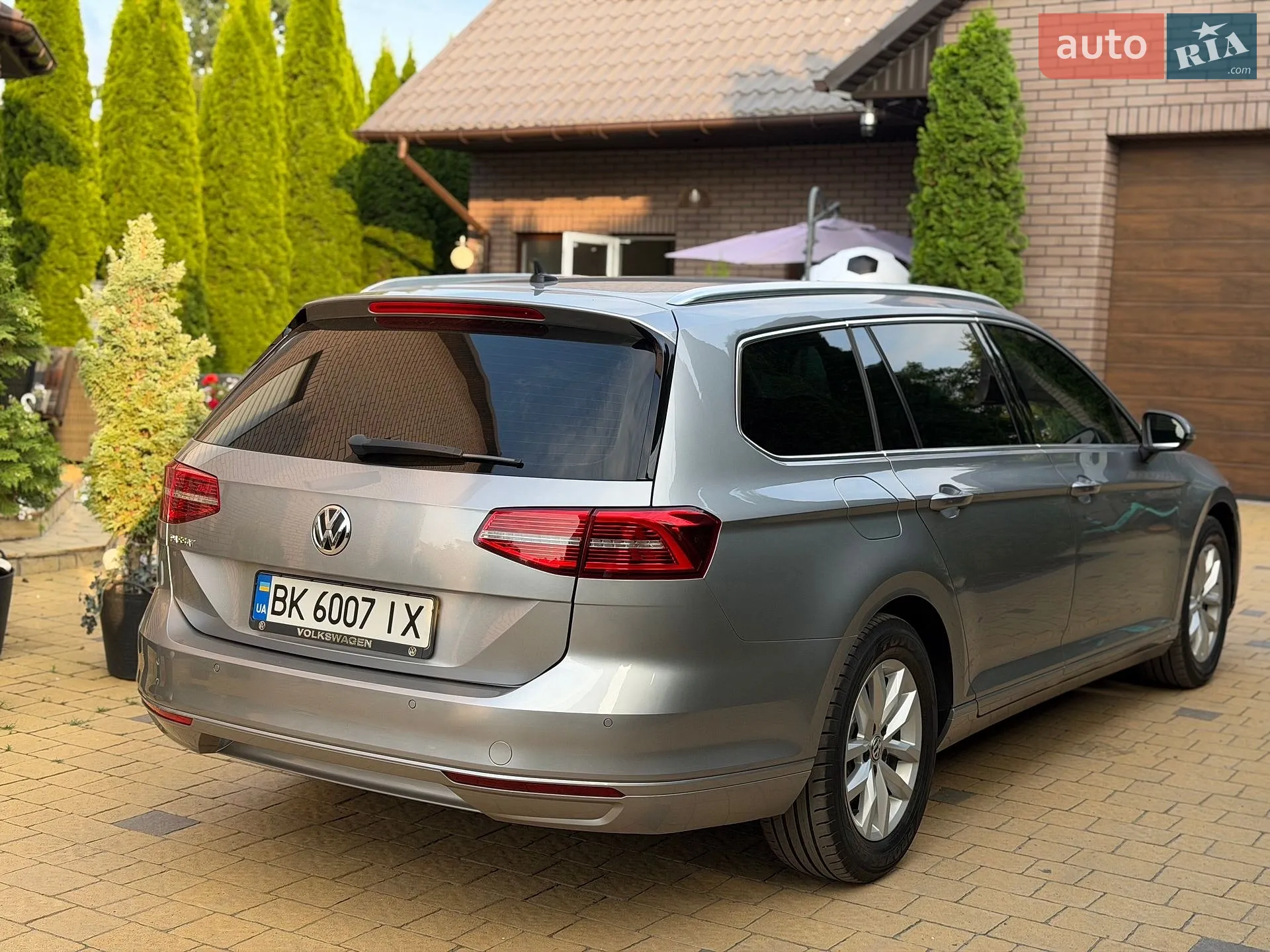 2018 Volkswagen Passat - мініатюра 10