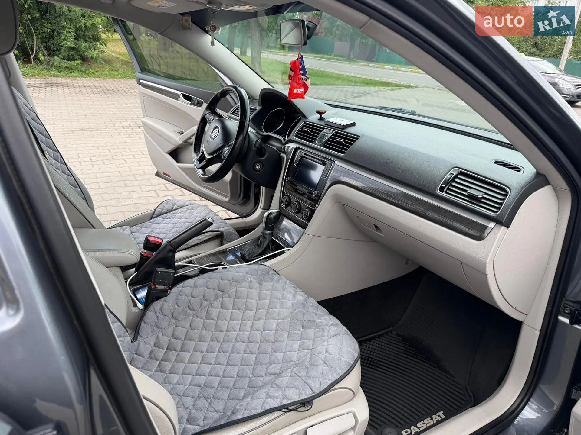 2016 Volkswagen Passat - мініатюра 11