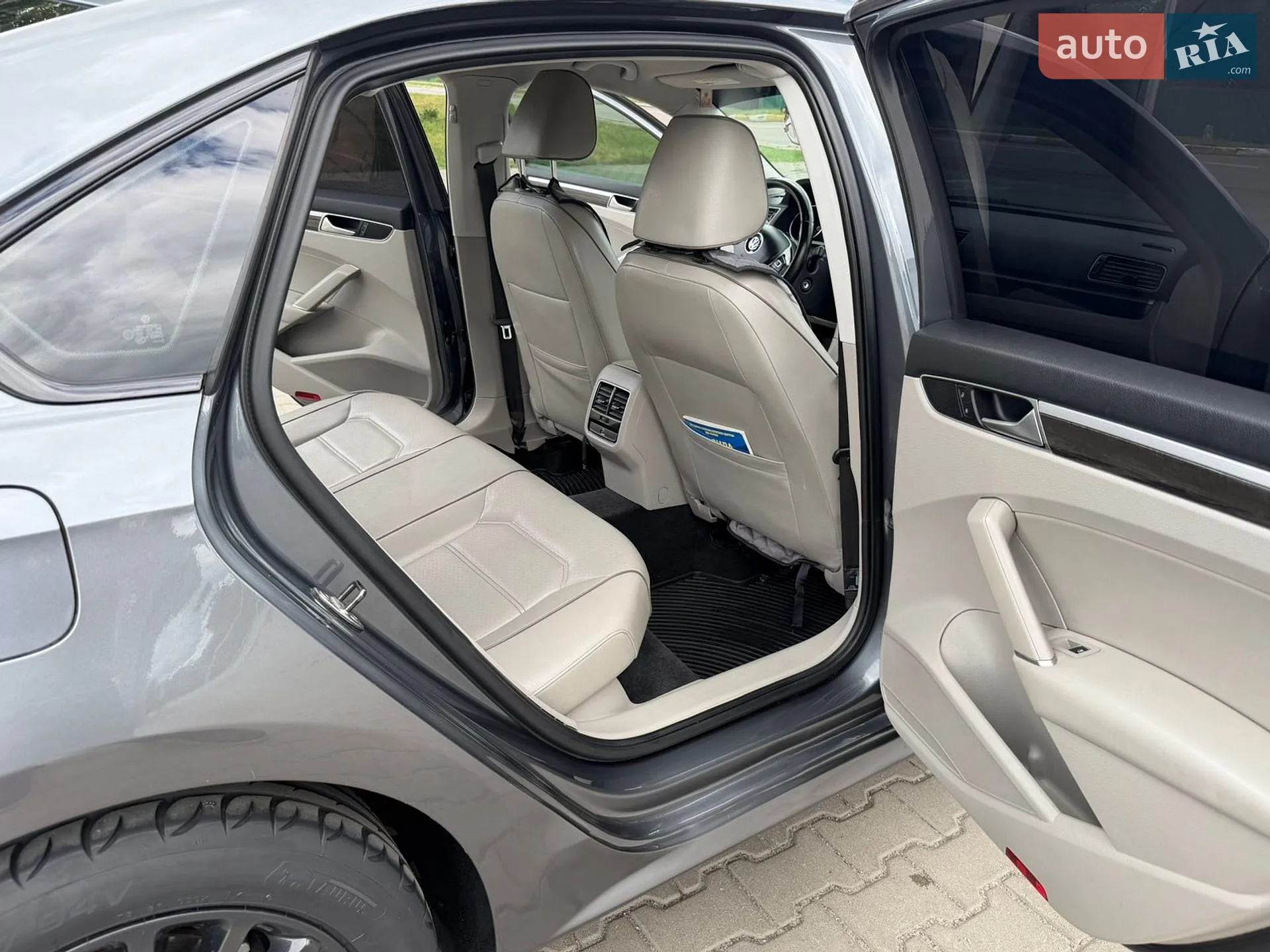 2016 Volkswagen Passat - мініатюра 13