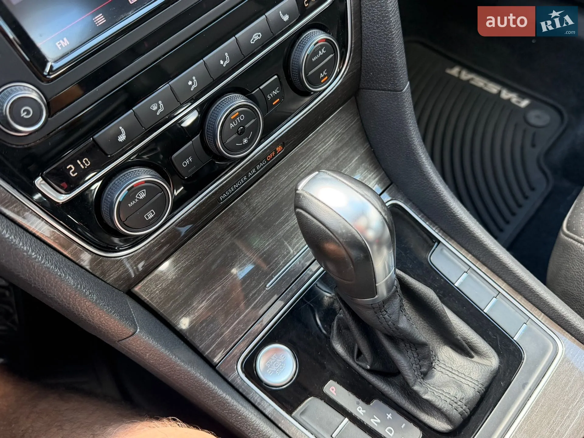 2016 Volkswagen Passat - мініатюра 29