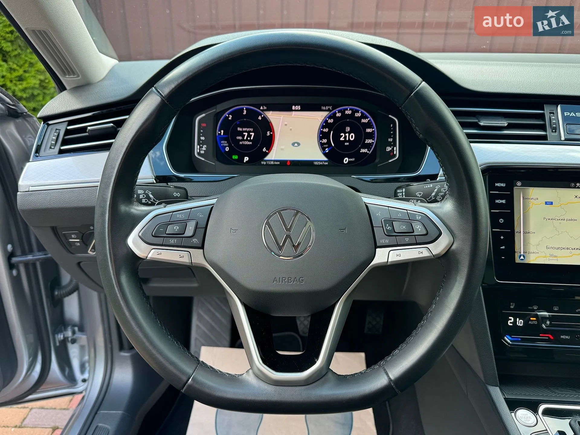 2022 Volkswagen Passat - мініатюра 28