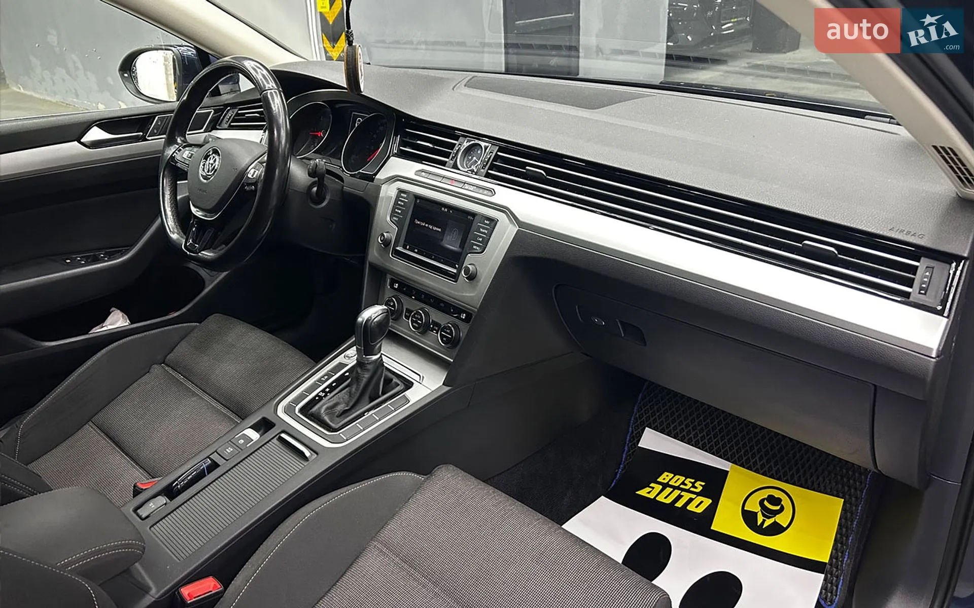 2016 Volkswagen Passat - мініатюра 23
