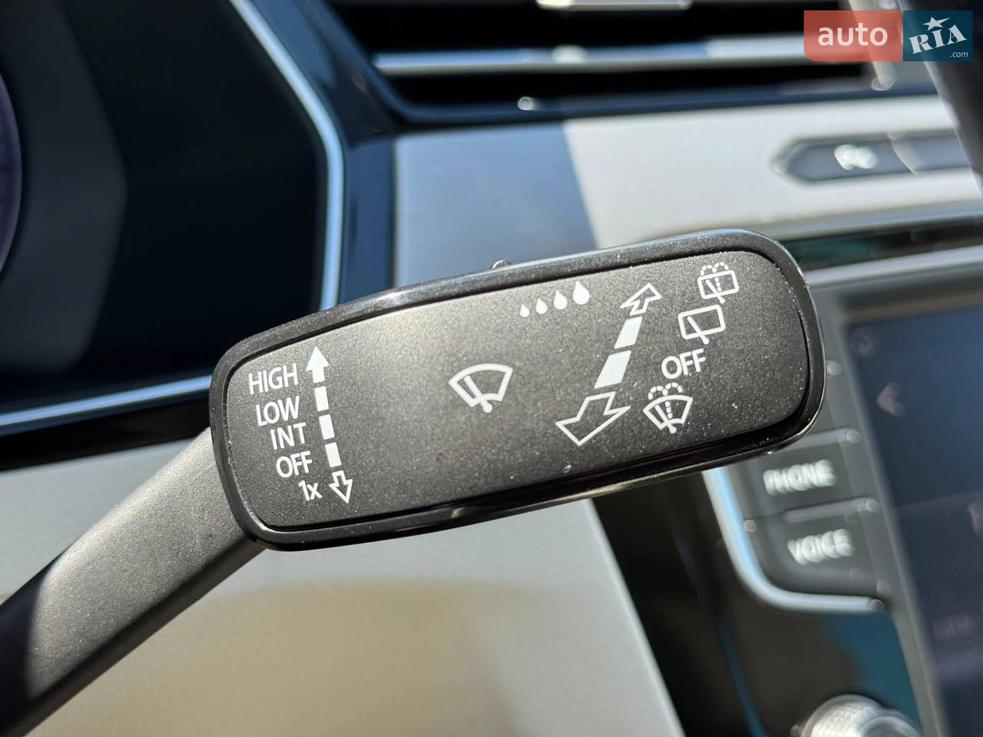 2016 Volkswagen Passat - мініатюра 27