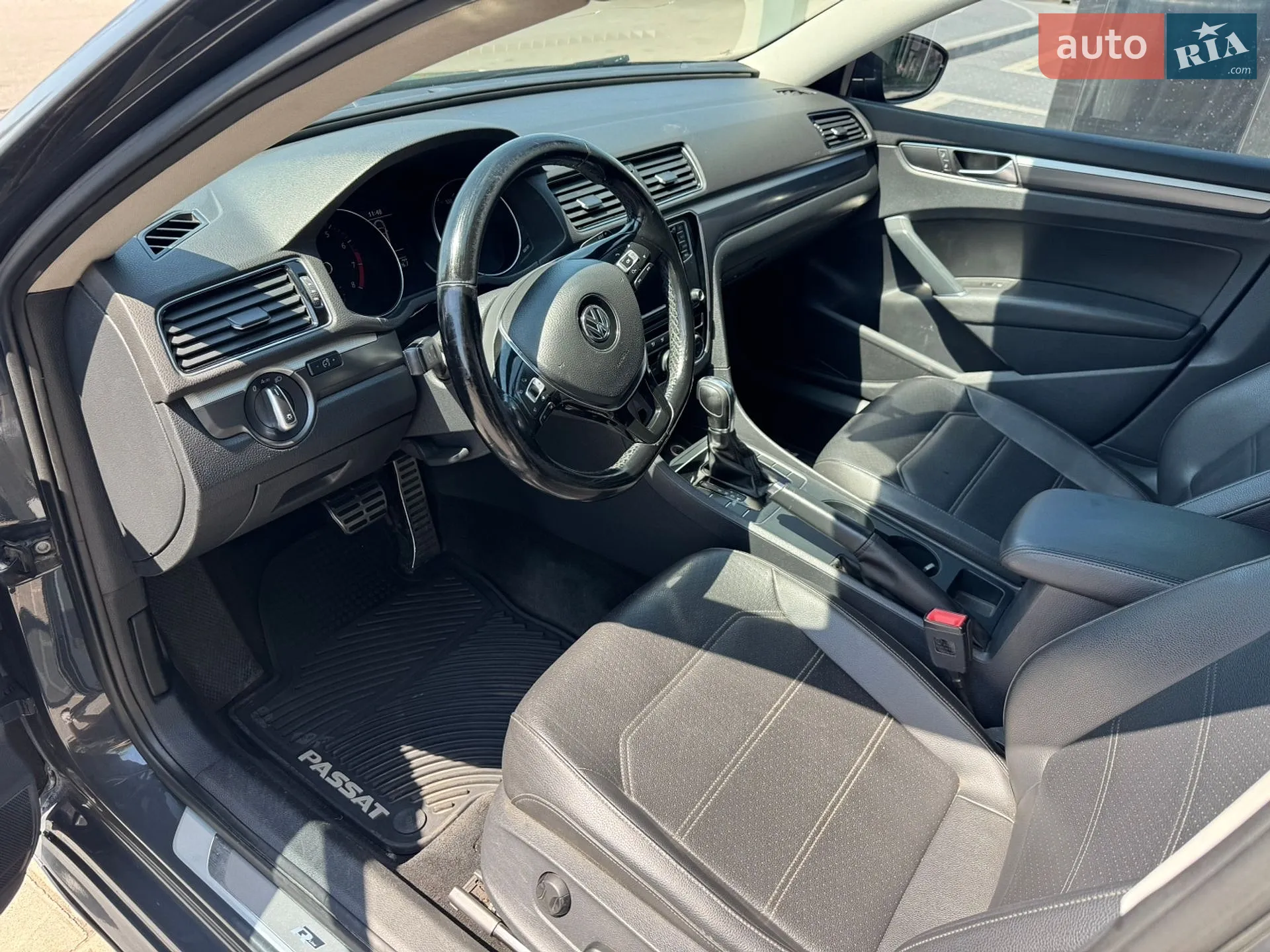 2017 Volkswagen Passat - мініатюра 11