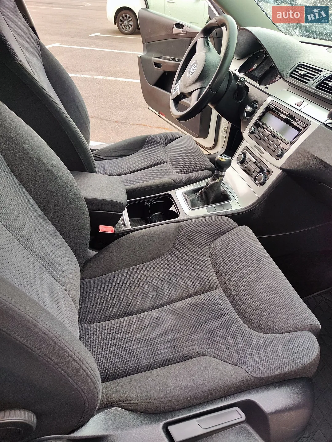 2010 Volkswagen Passat - мініатюра 10