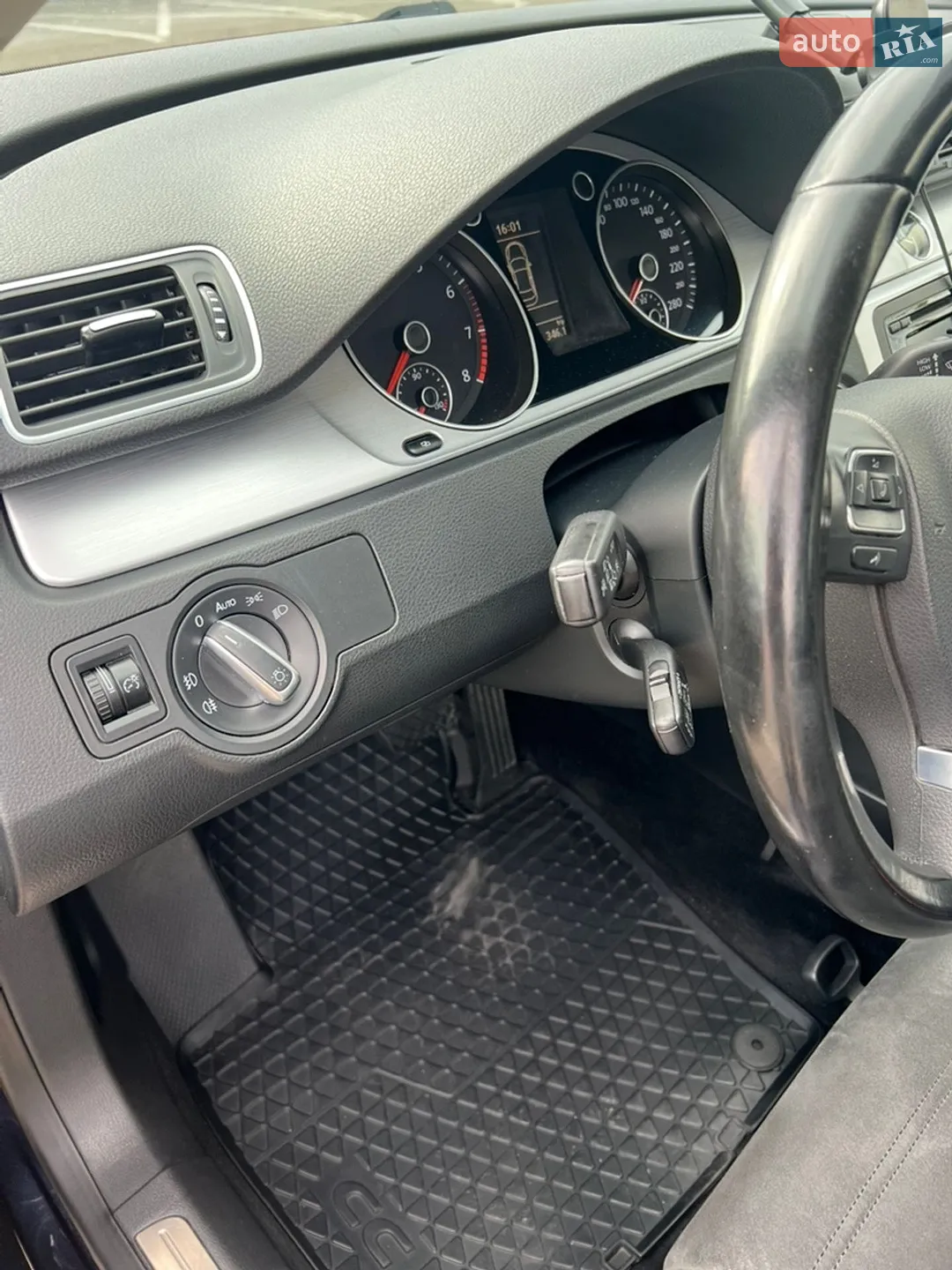 2012 Volkswagen Passat - мініатюра 7