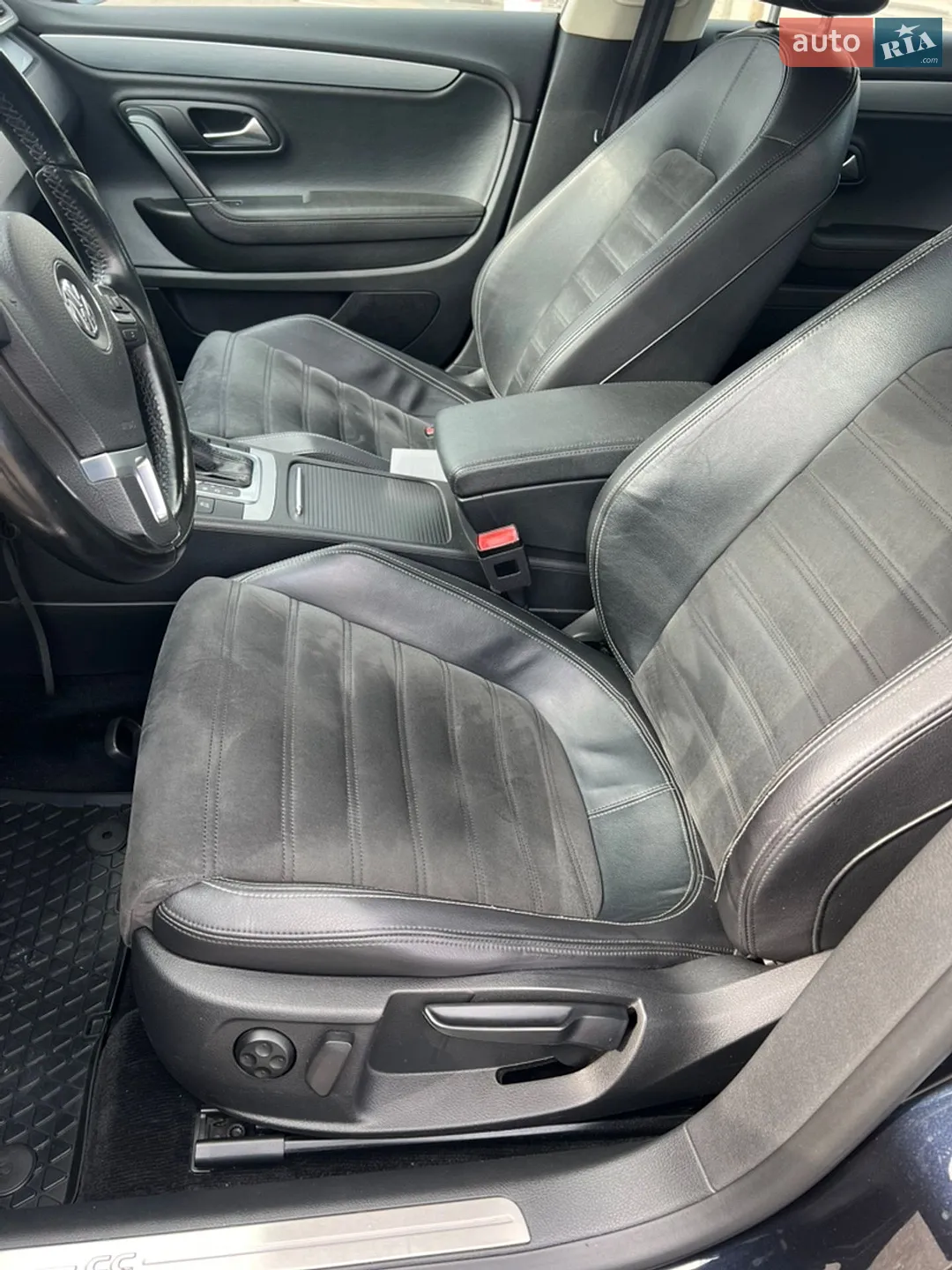 2012 Volkswagen Passat - мініатюра 26