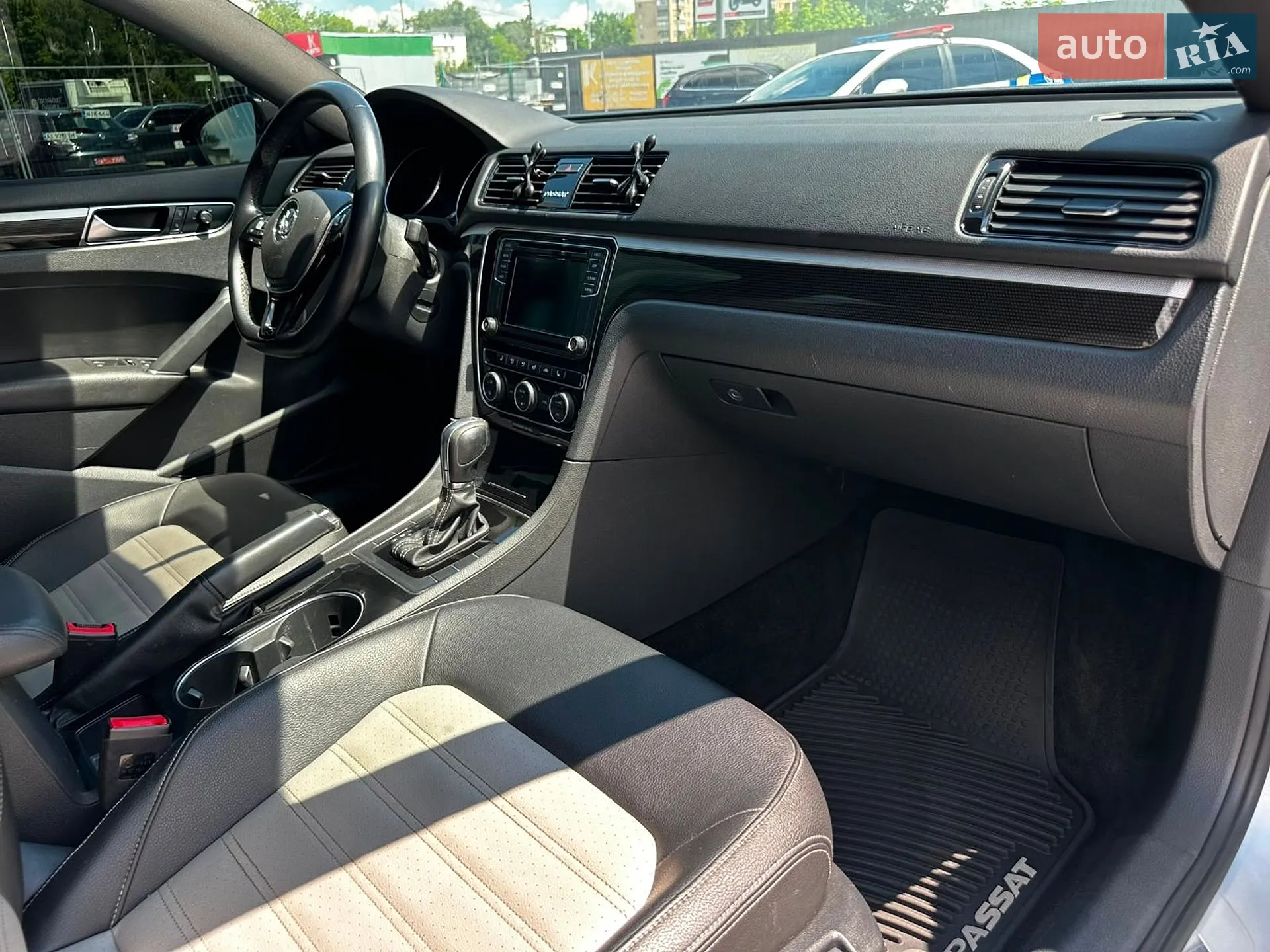 2018 Volkswagen Passat - мініатюра 21