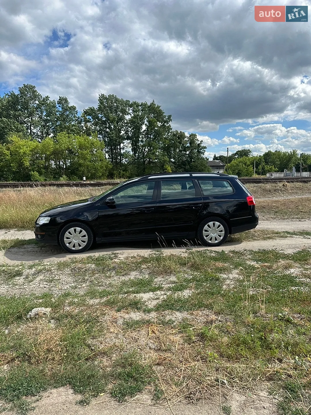 2010 Volkswagen Passat - мініатюра 3